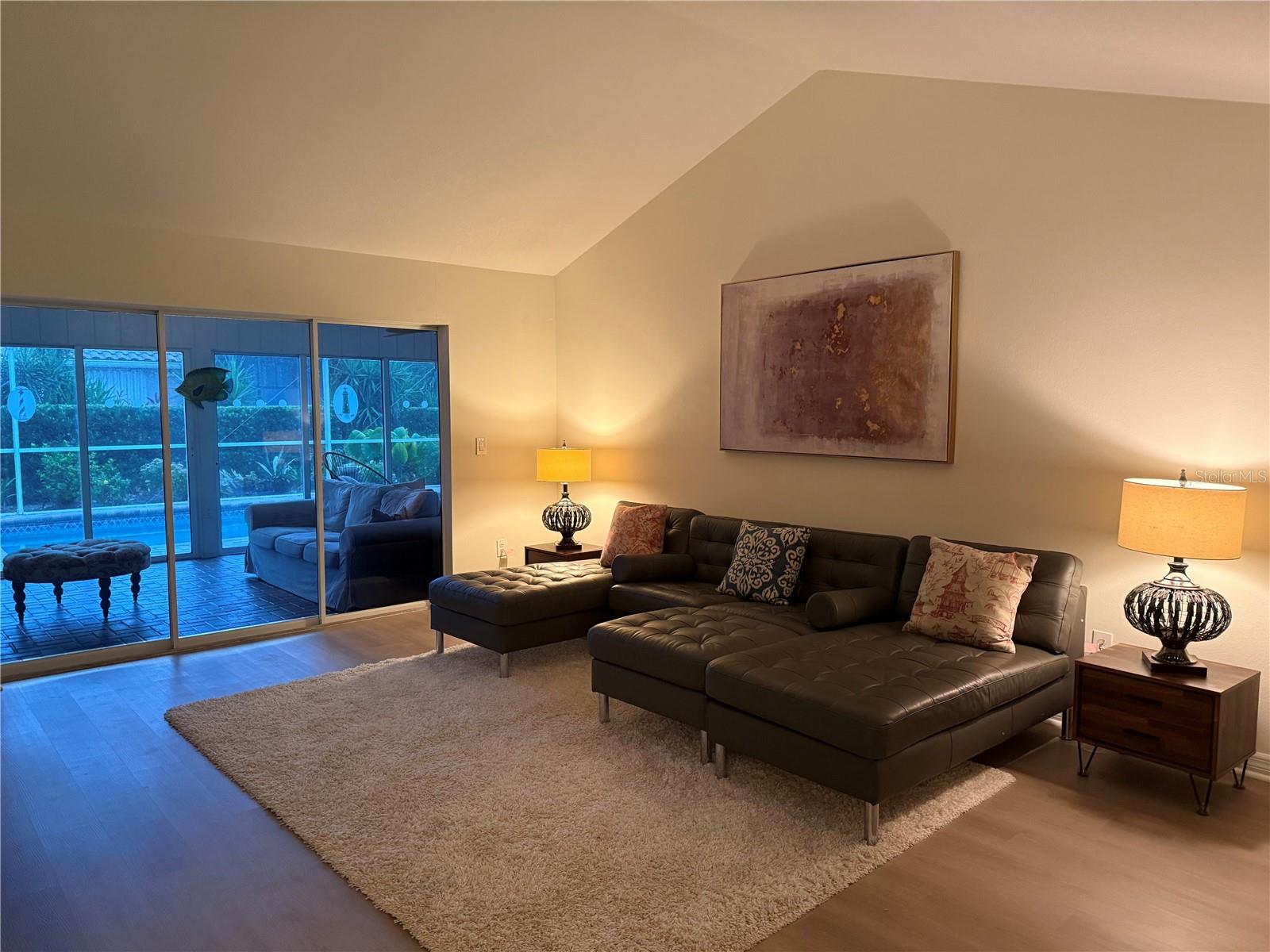 Image 6 of 41 For 1569 Waterford Drive