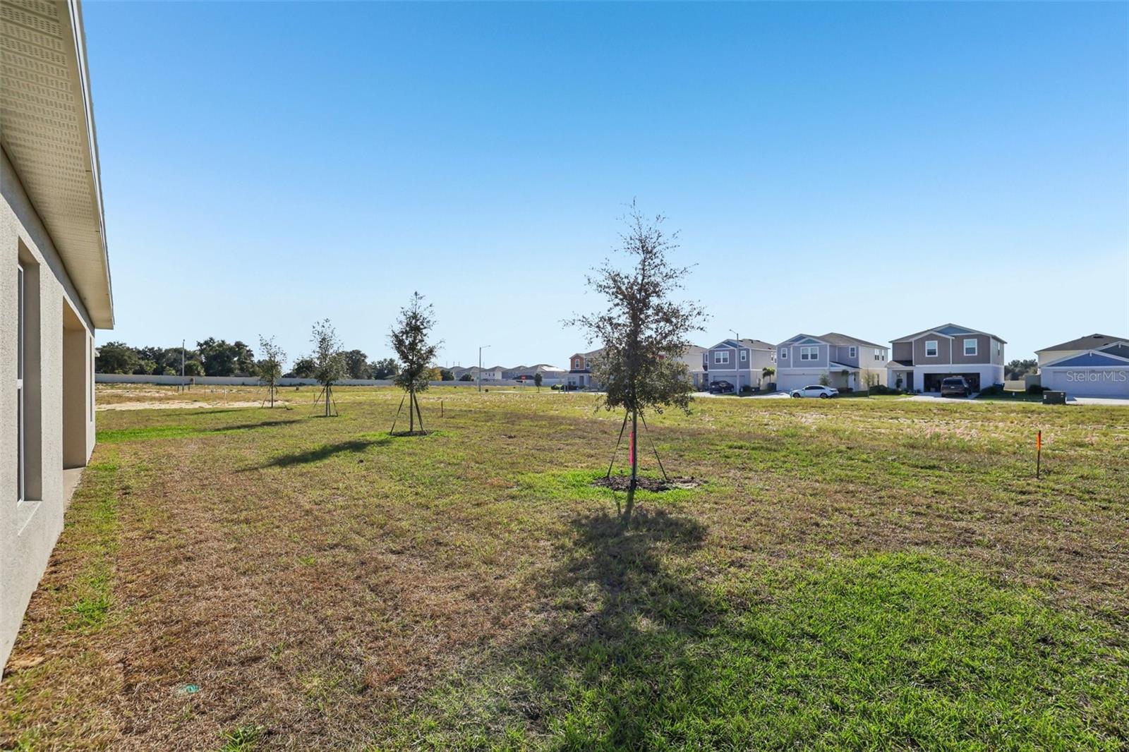 Image 6 of 13 For 1034 Ambleside Drive