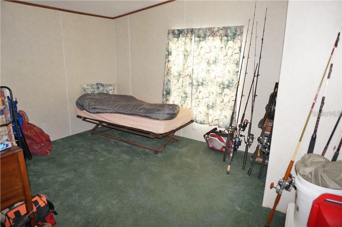 Image 11 of 27 For 1210 Hickory Avenue