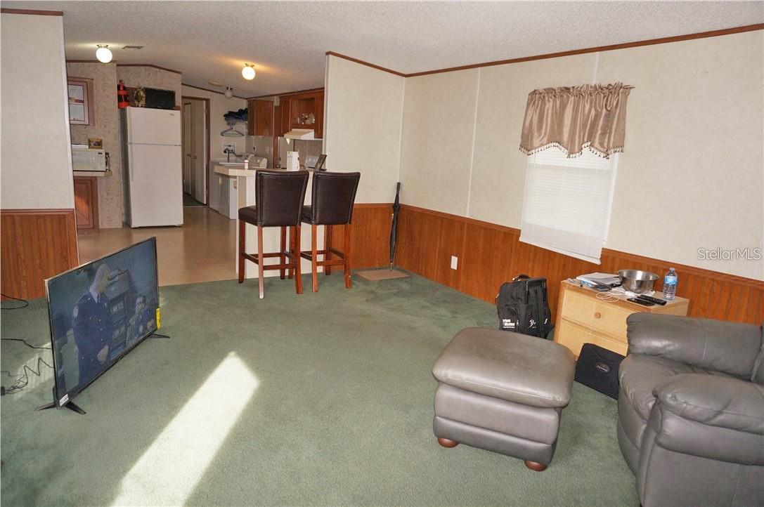 Image 2 of 27 For 1210 Hickory Avenue