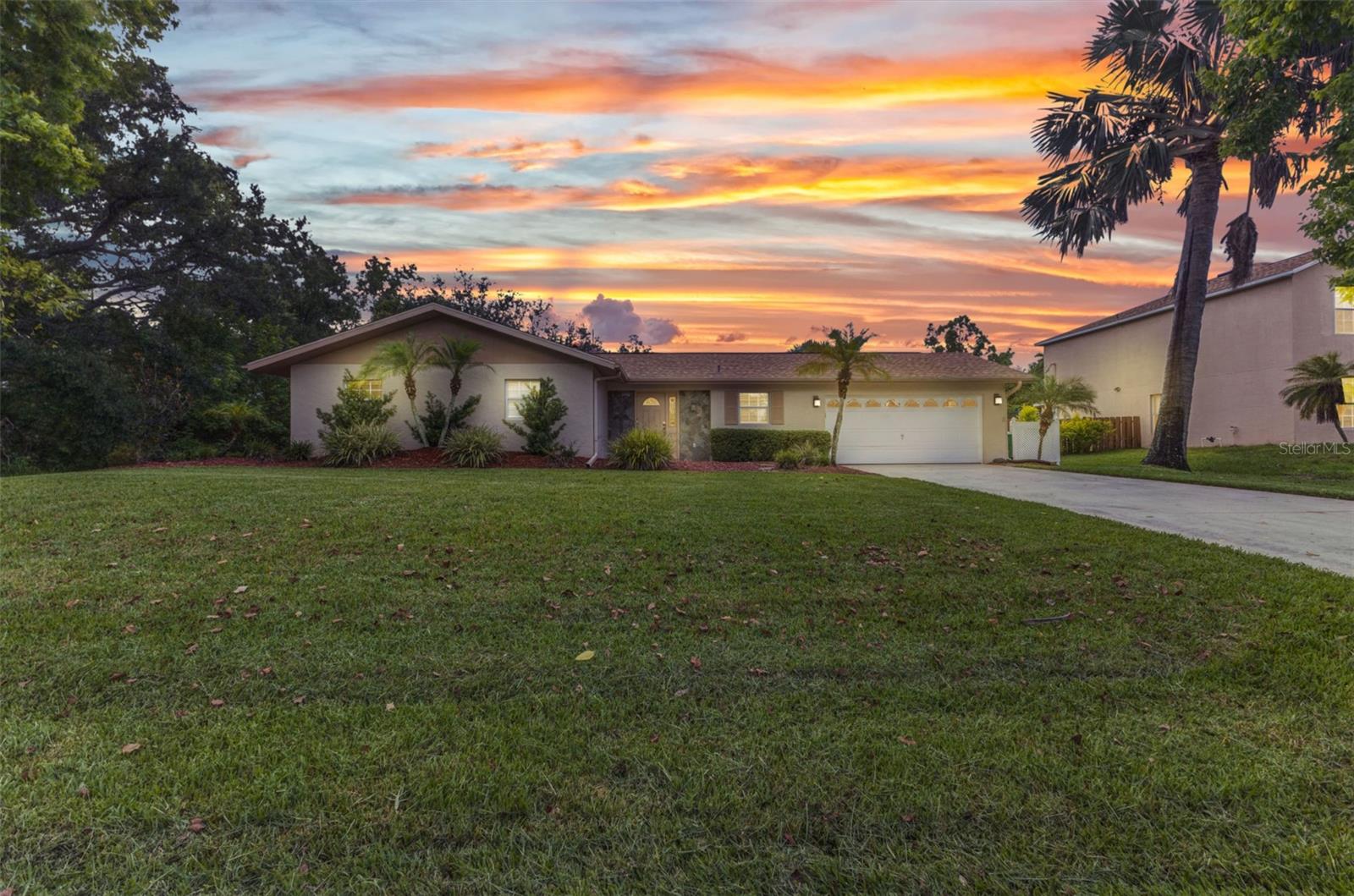 Image 20 of 42 For 334 Macarthur Drive