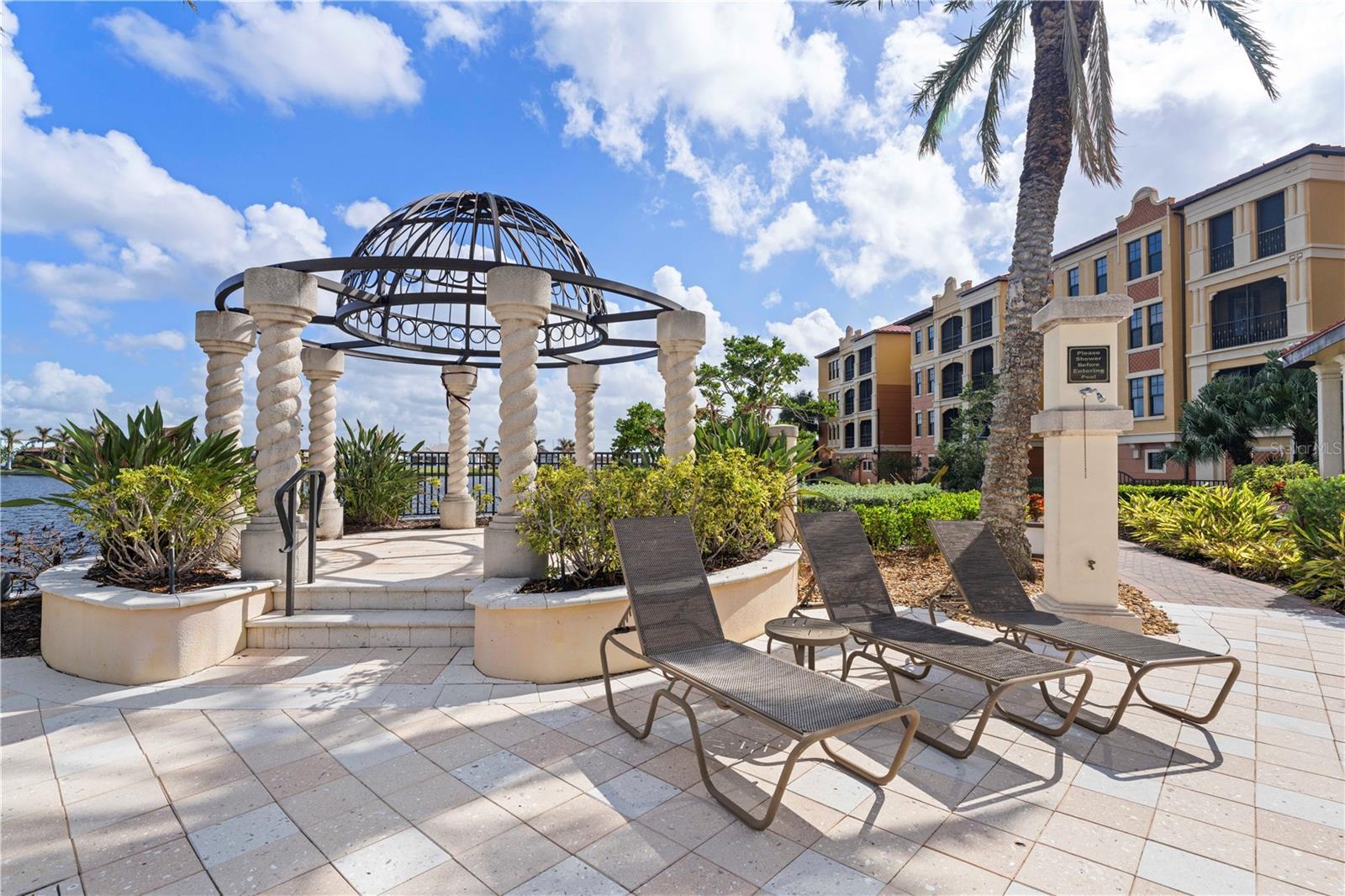 Image 50 of 59 For 89 Vivante Boulevard 8942