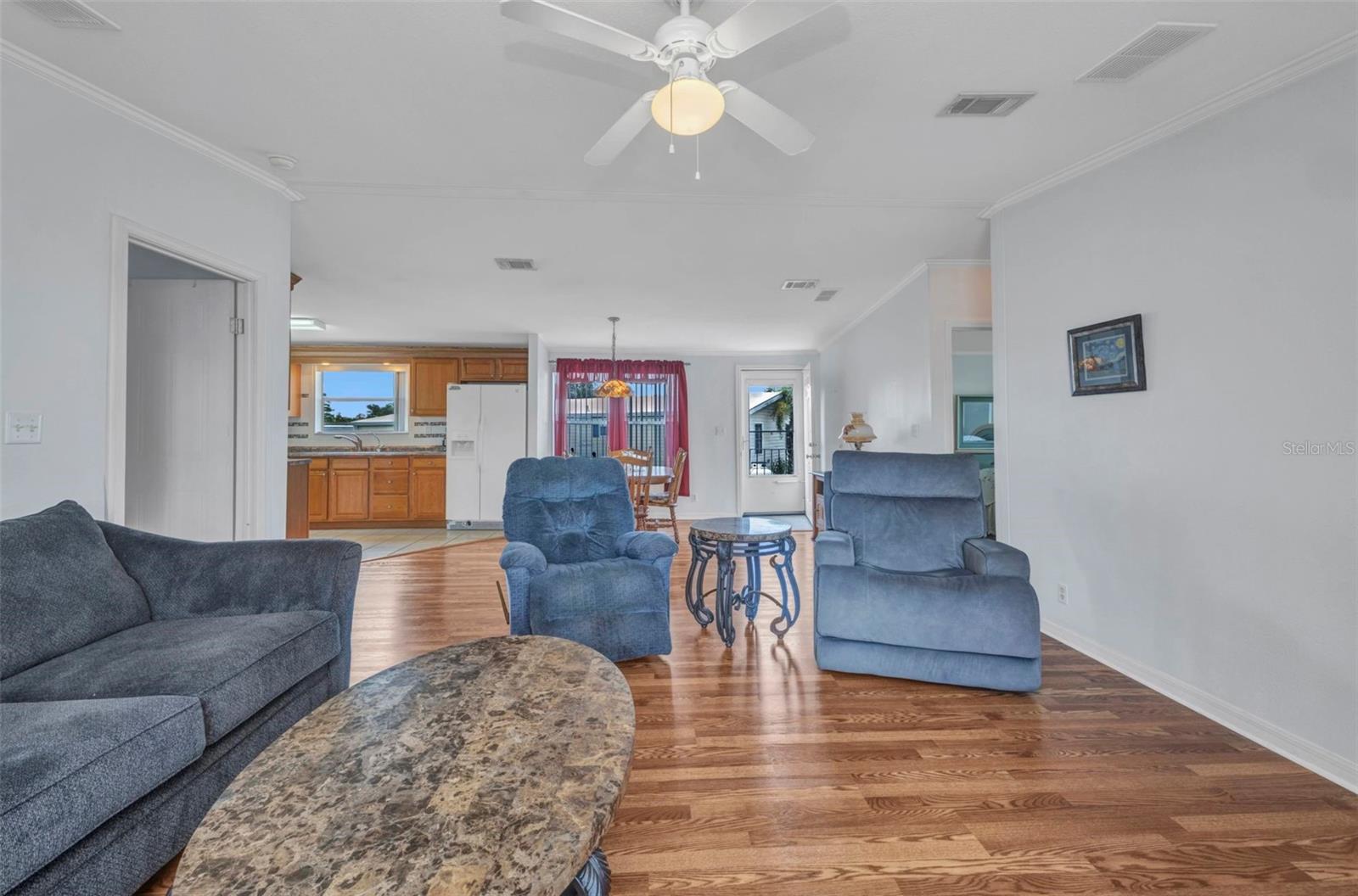 Image 11 of 64 For 5748 Holiday Park Boulevard