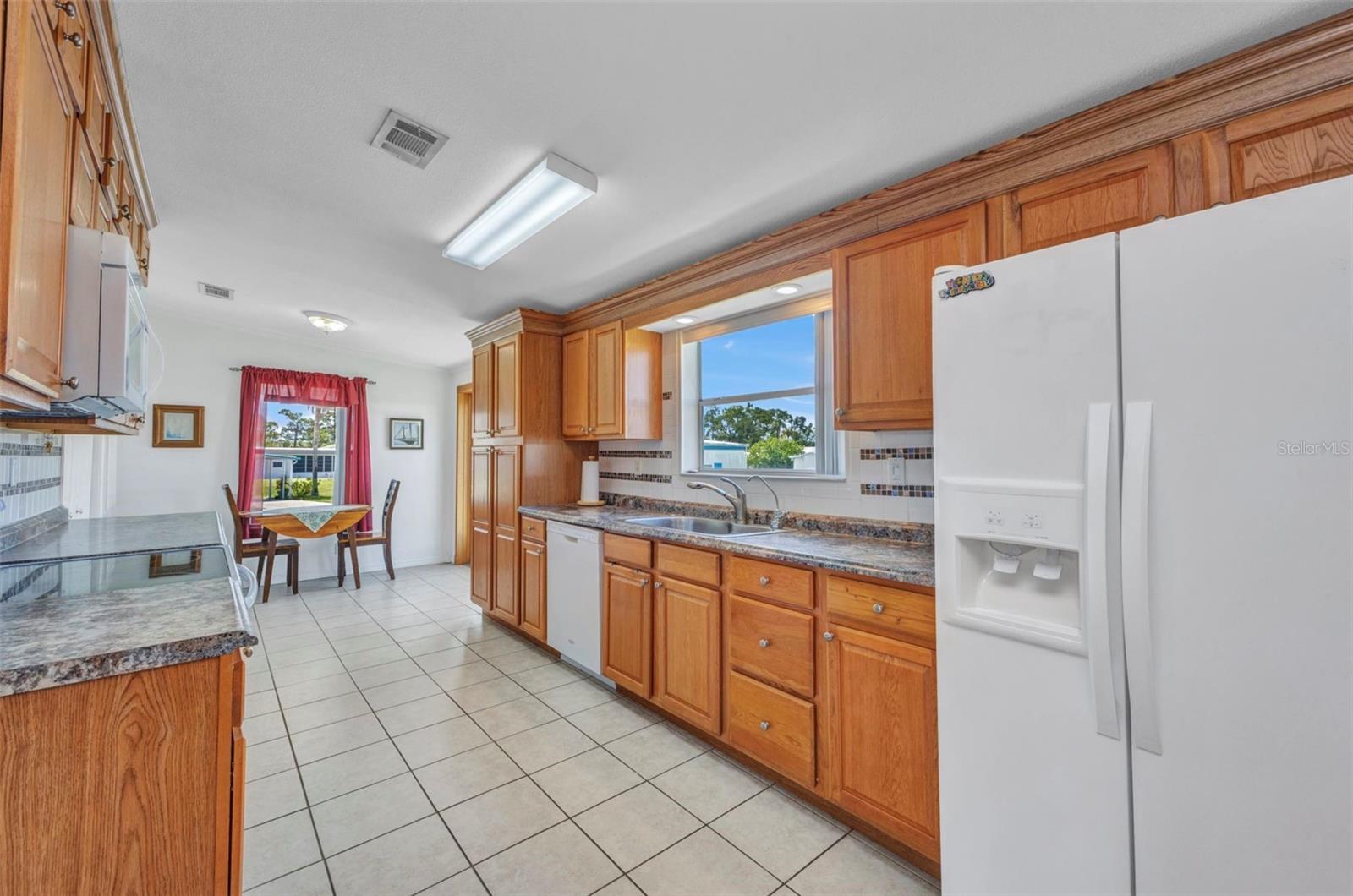 Image 17 of 64 For 5748 Holiday Park Boulevard