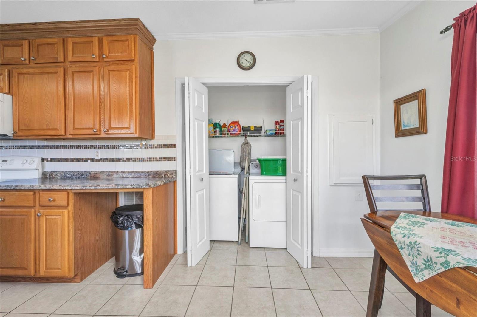 Image 18 of 64 For 5748 Holiday Park Boulevard