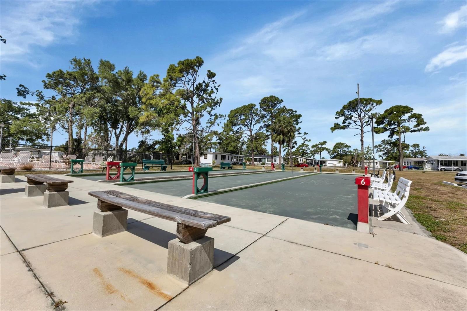 Image 39 of 64 For 5748 Holiday Park Boulevard