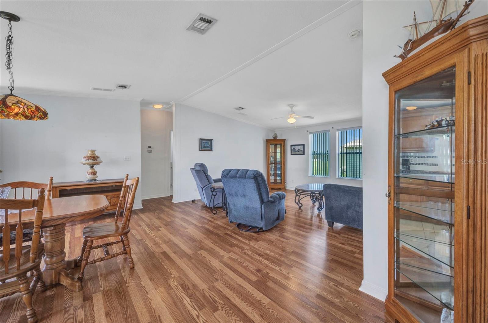 Image 9 of 64 For 5748 Holiday Park Boulevard