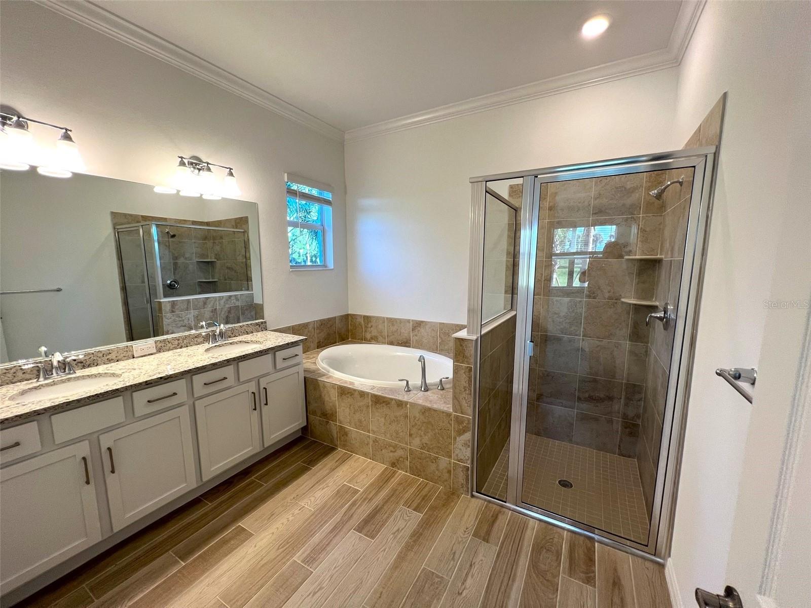 Image 17 of 58 For 25246 Keygrass Court
