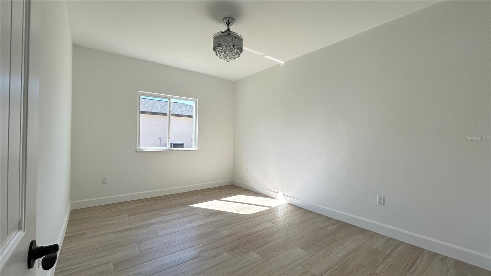 Image 22 of 34 For 4840 Kiska Road