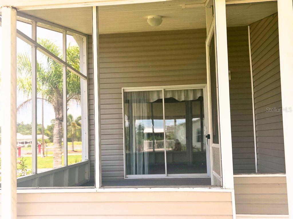 Image 3 of 38 For 29209 Orangewood Street