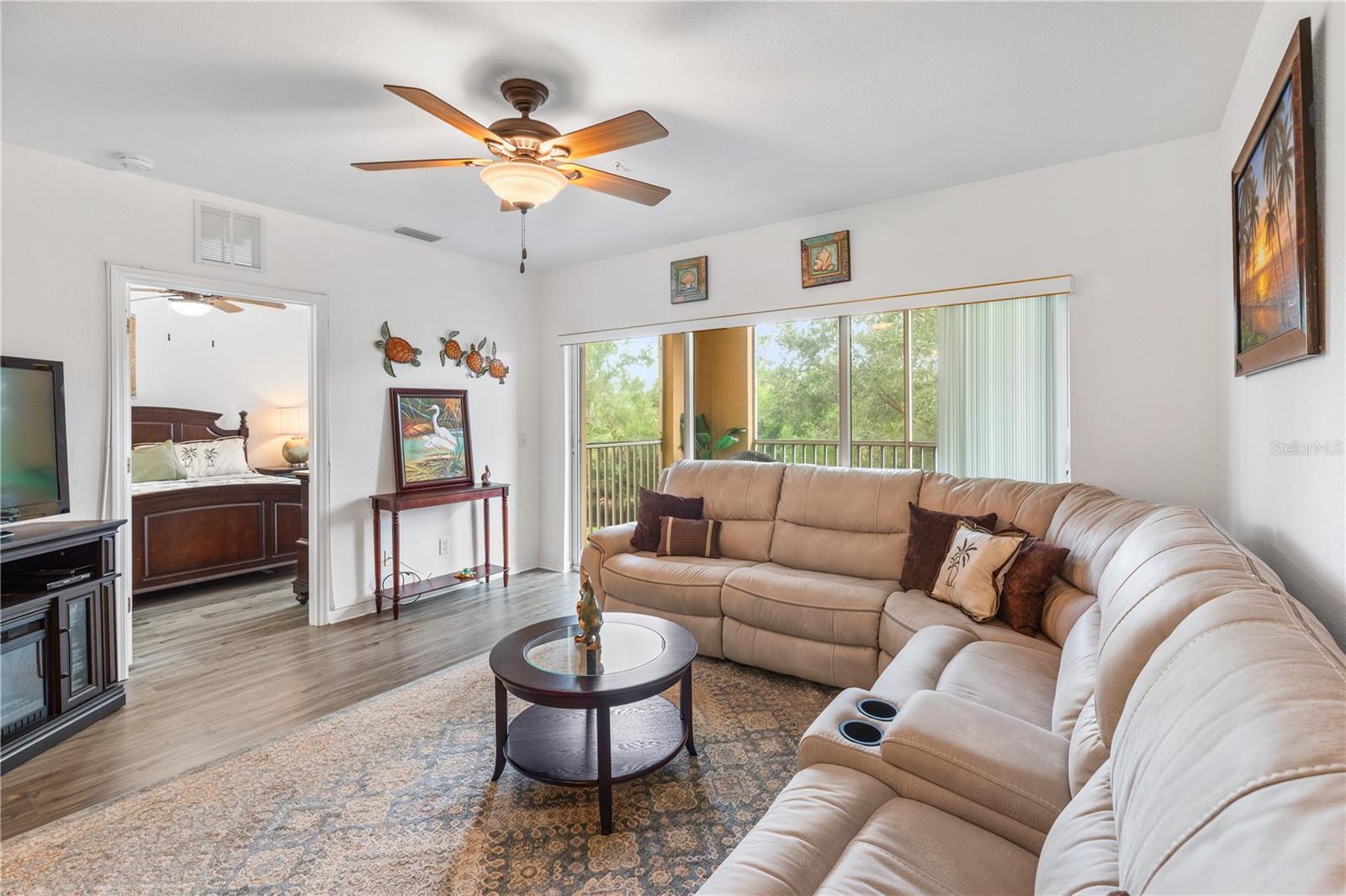 Image 11 of 35 For 2081 Willow Hammock Circle 204