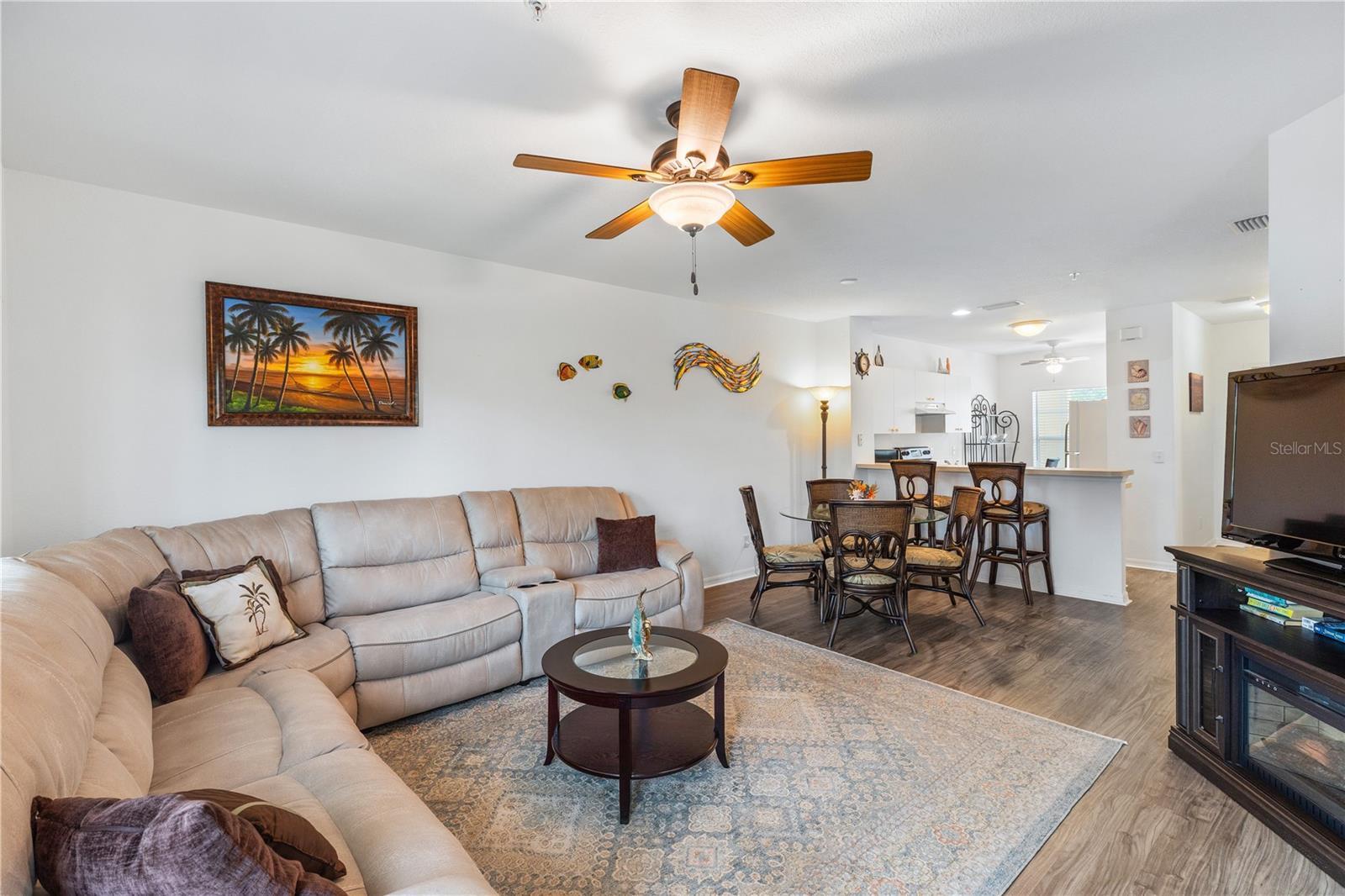 Image 13 of 35 For 2081 Willow Hammock Circle 204