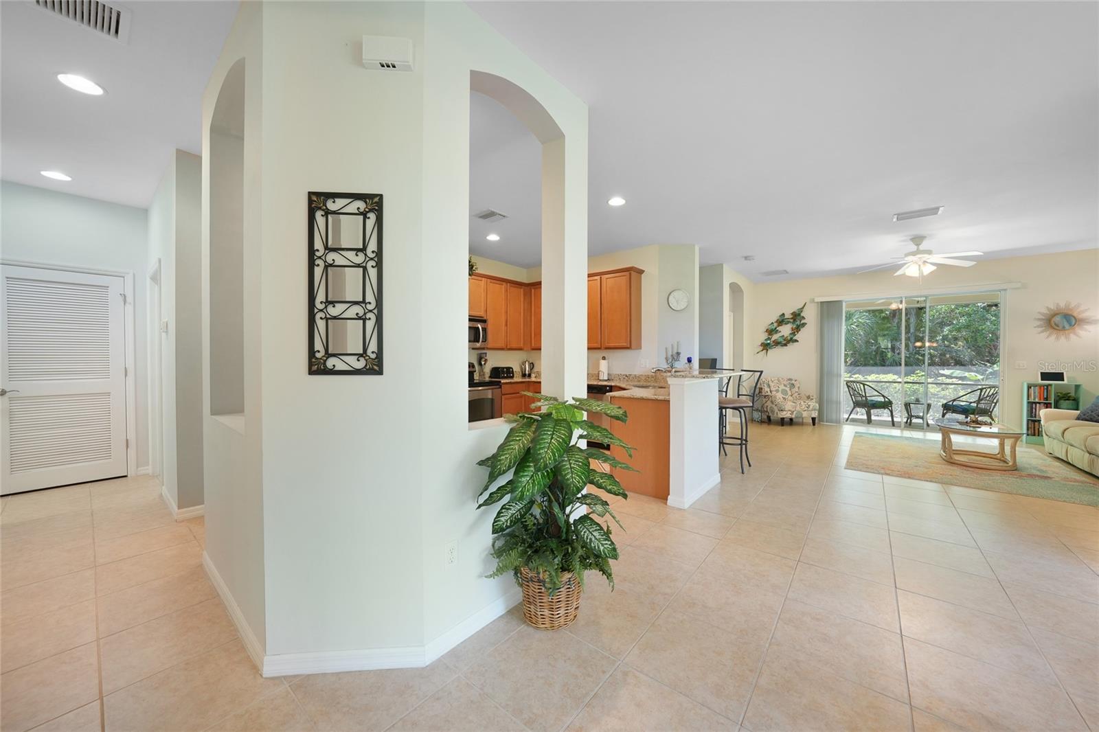 Image 8 of 51 For 9298 Fleming Lane