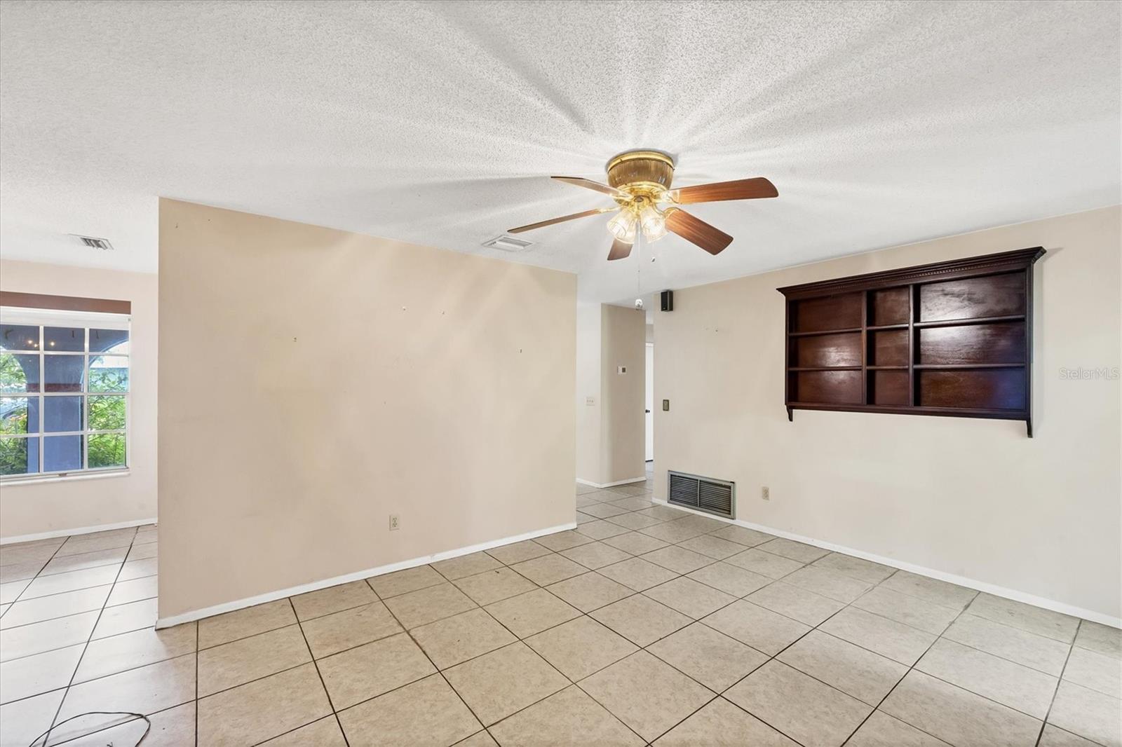 Image 5 of 28 For 6302 Sooner Street