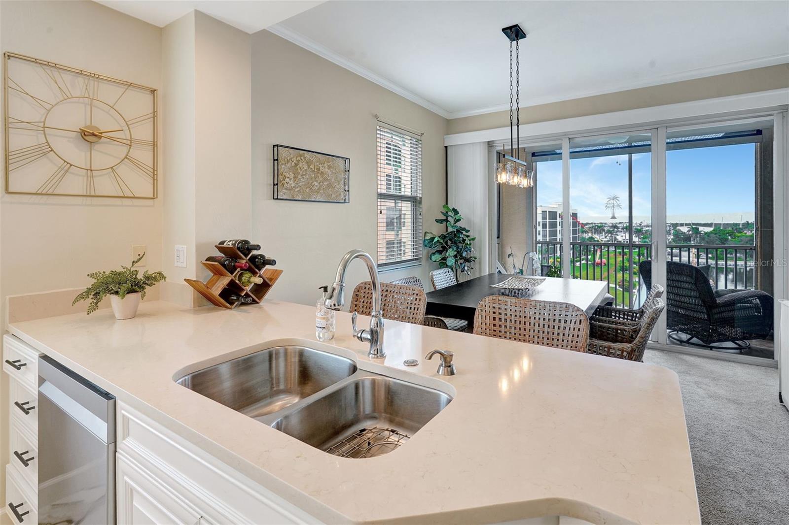 Image 15 of 31 For 2060 Matecumbe Key Road 2501