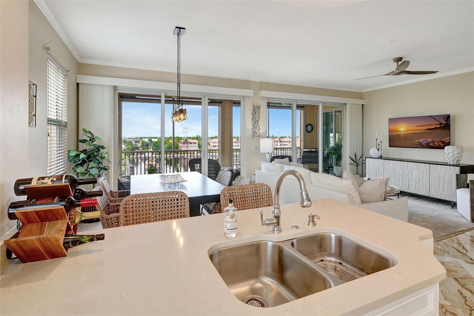 Image 7 of 31 For 2060 Matecumbe Key Road 2501