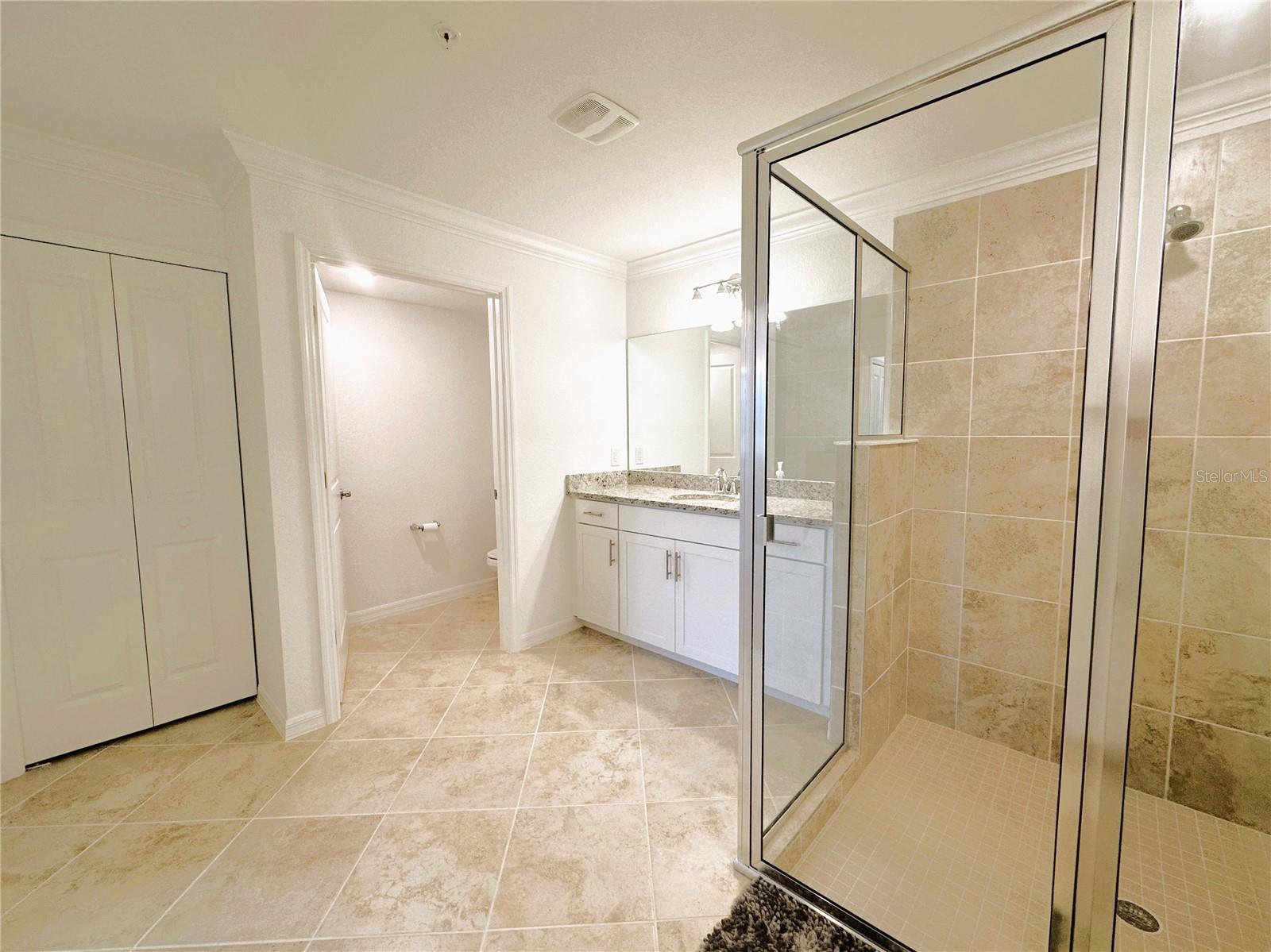 Image 17 of 54 For 14648 Sycamore Court 3012