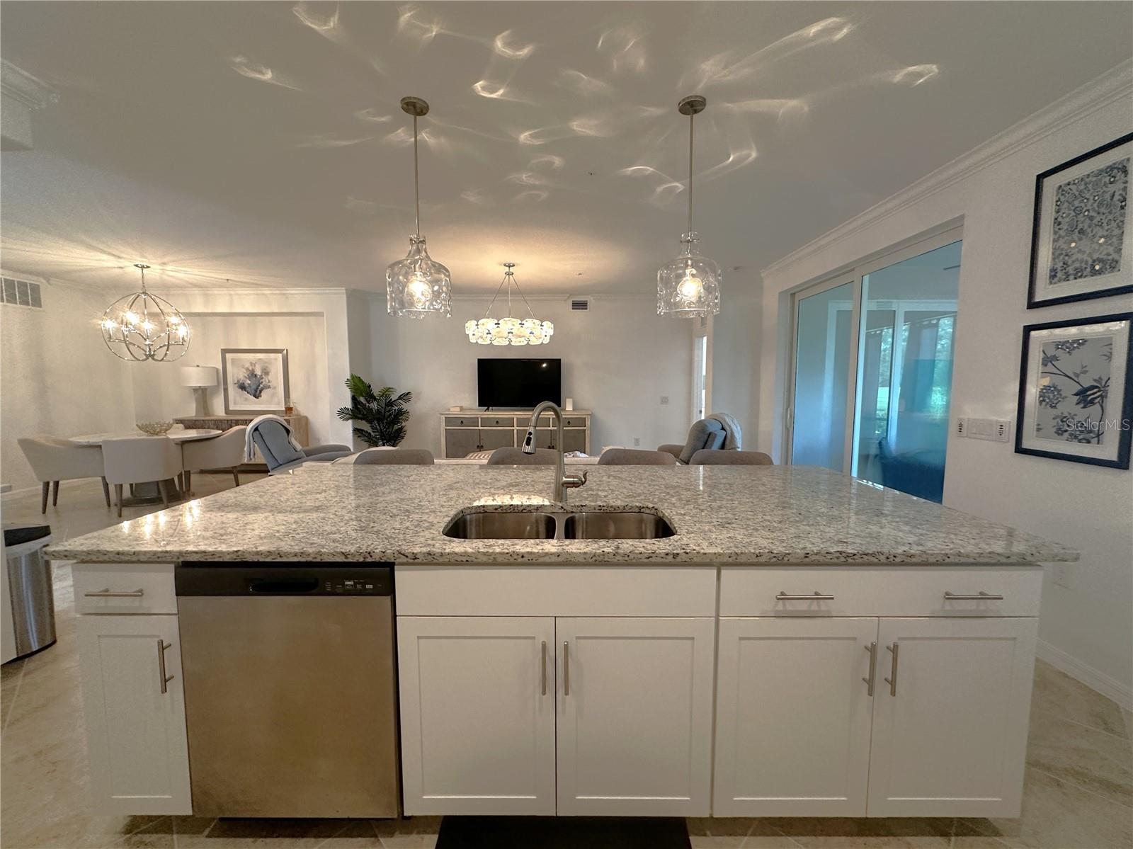 Image 5 of 54 For 14648 Sycamore Court 3012