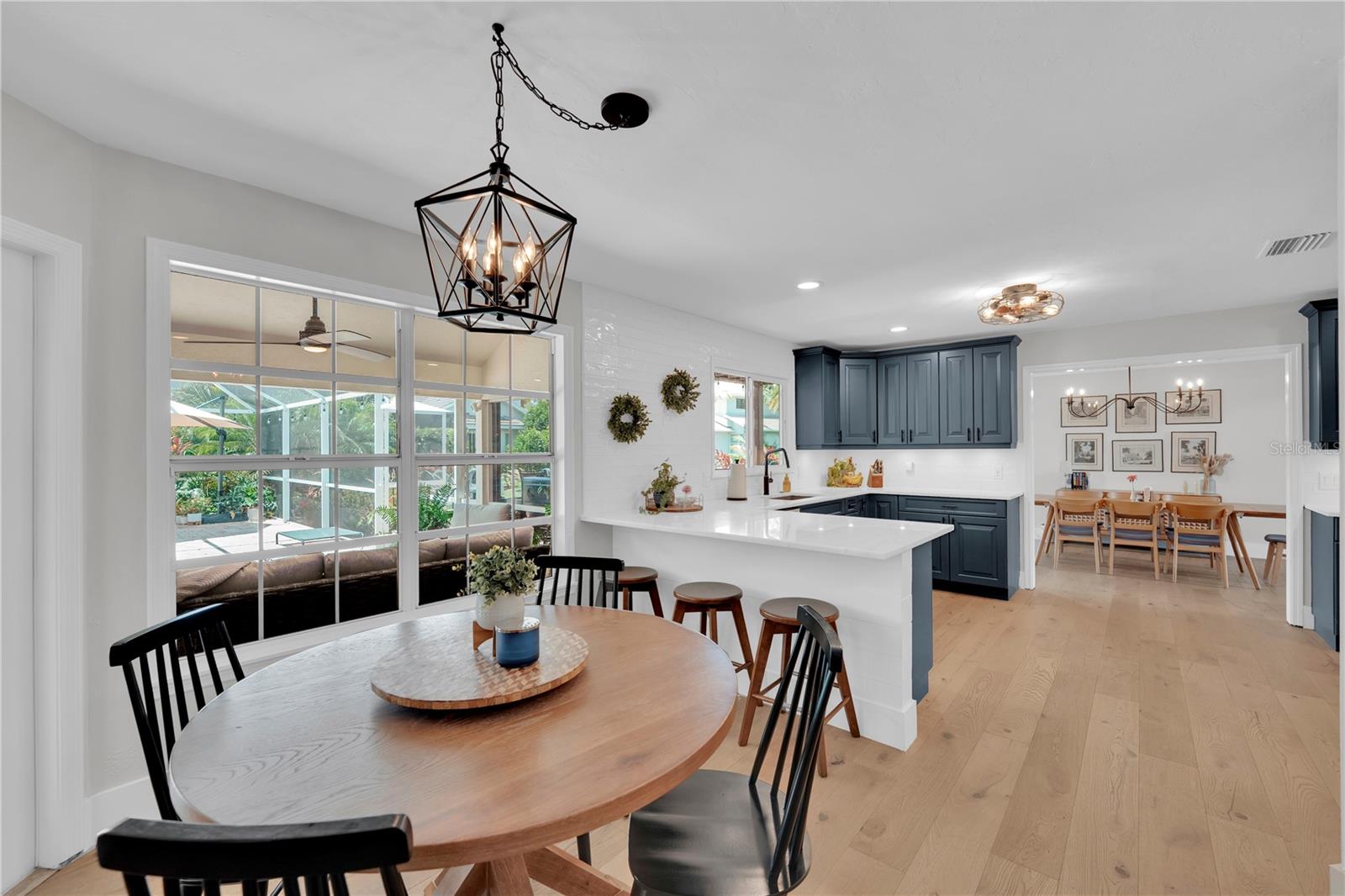 Image 18 of 53 For 22 Carrotwood Court