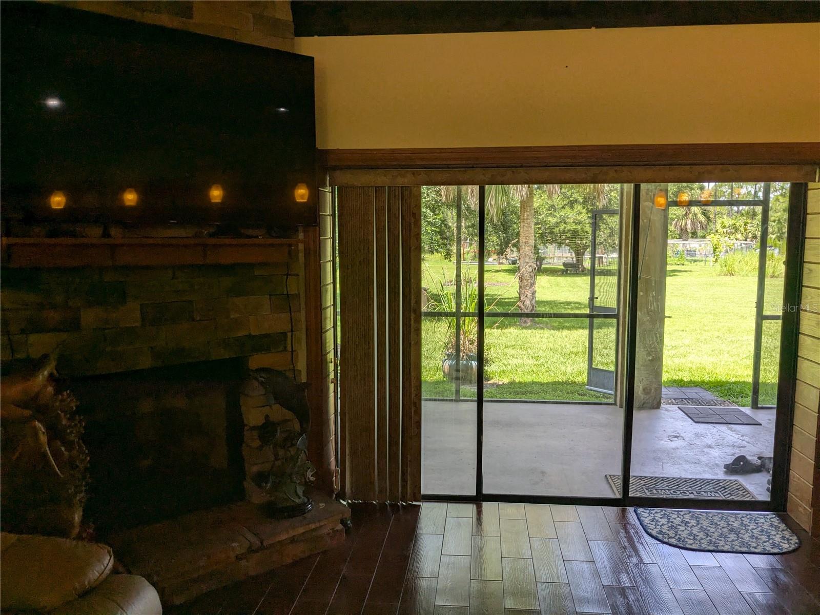 Image 12 of 54 For 6735 Toledo Blade Boulevard