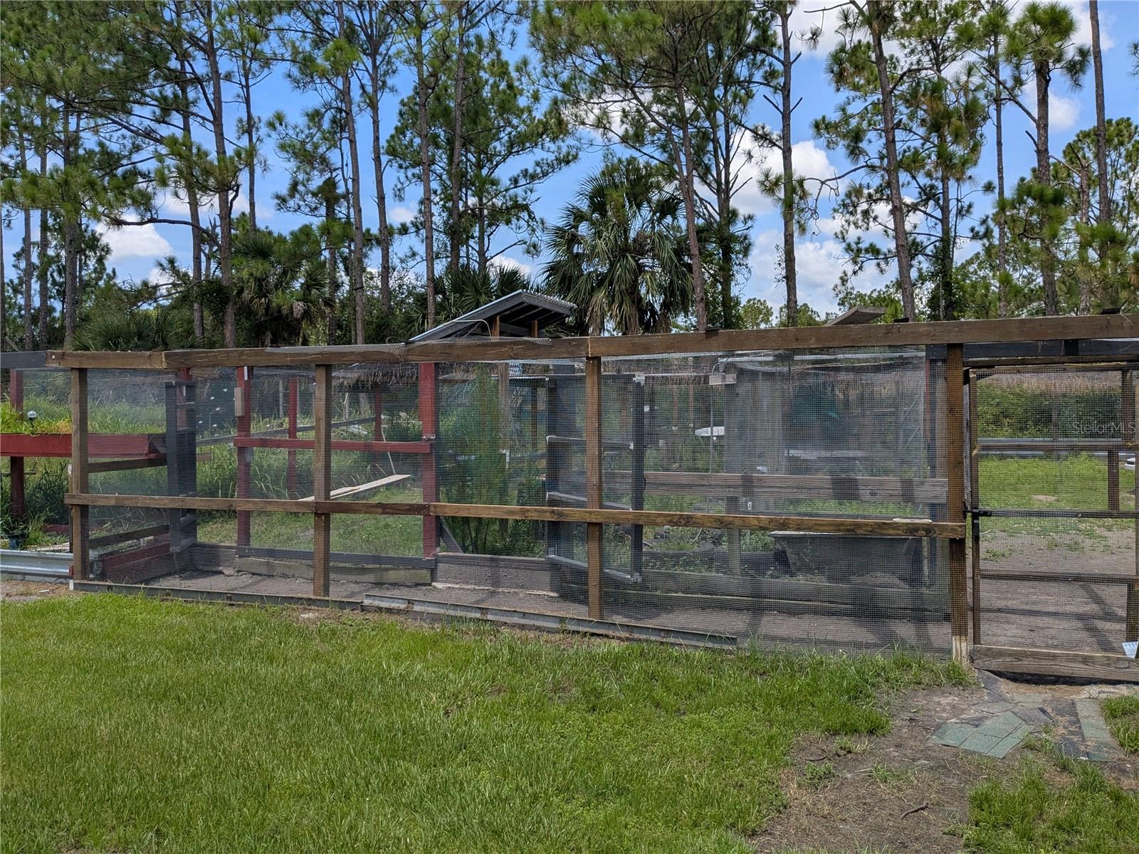 Image 5 of 54 For 6735 Toledo Blade Boulevard
