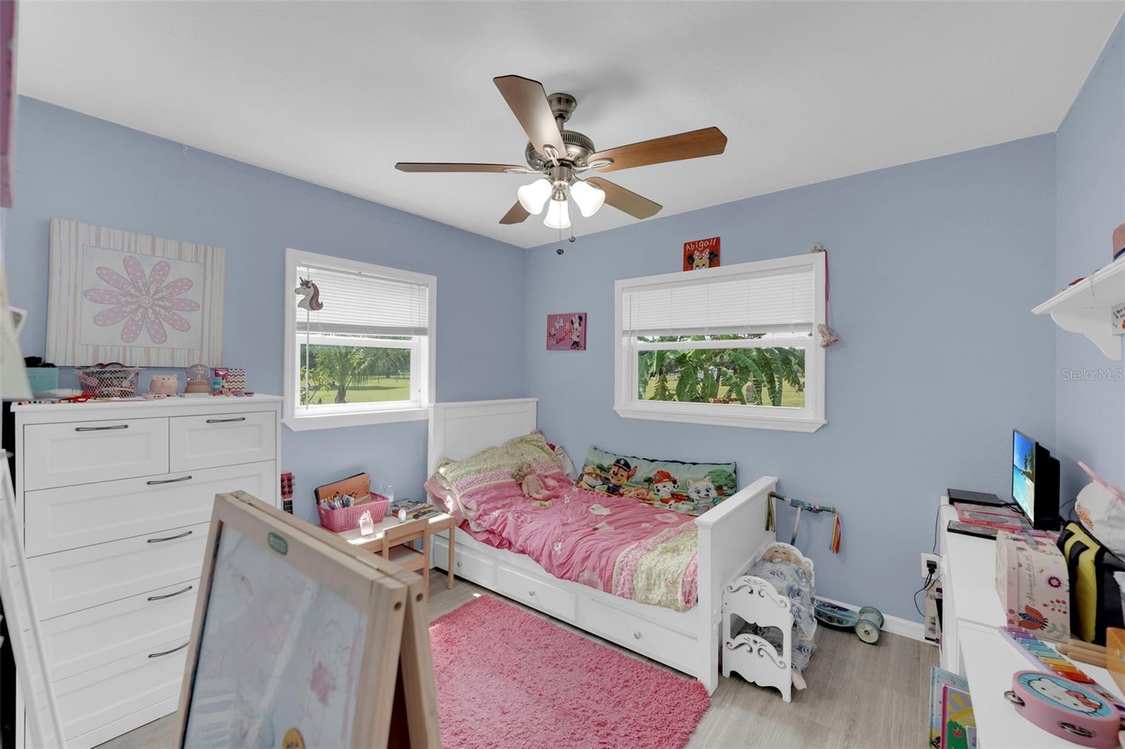 Image 17 of 48 For 1133 Crescent Avenue