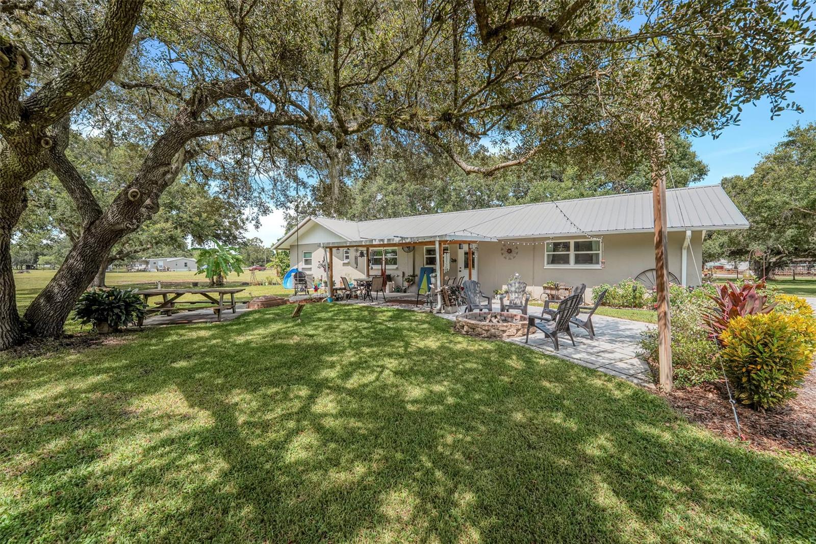 Image 40 of 48 For 1133 Crescent Avenue