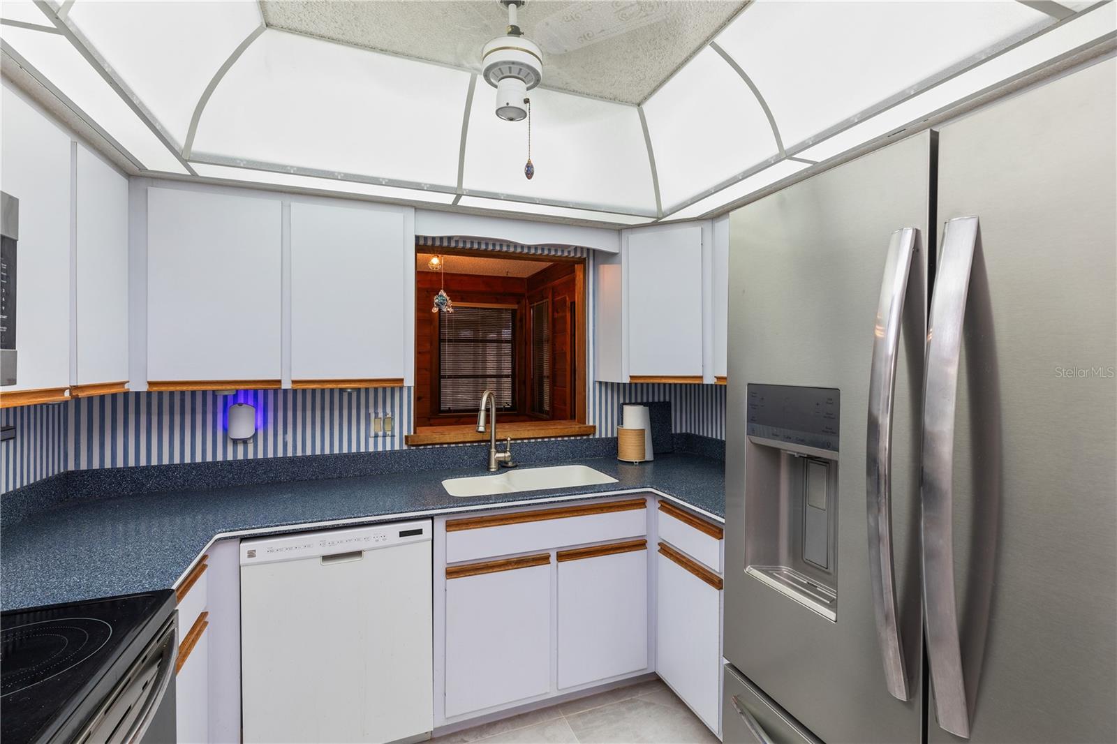 Image 9 of 33 For 10141 Asbury Avenue