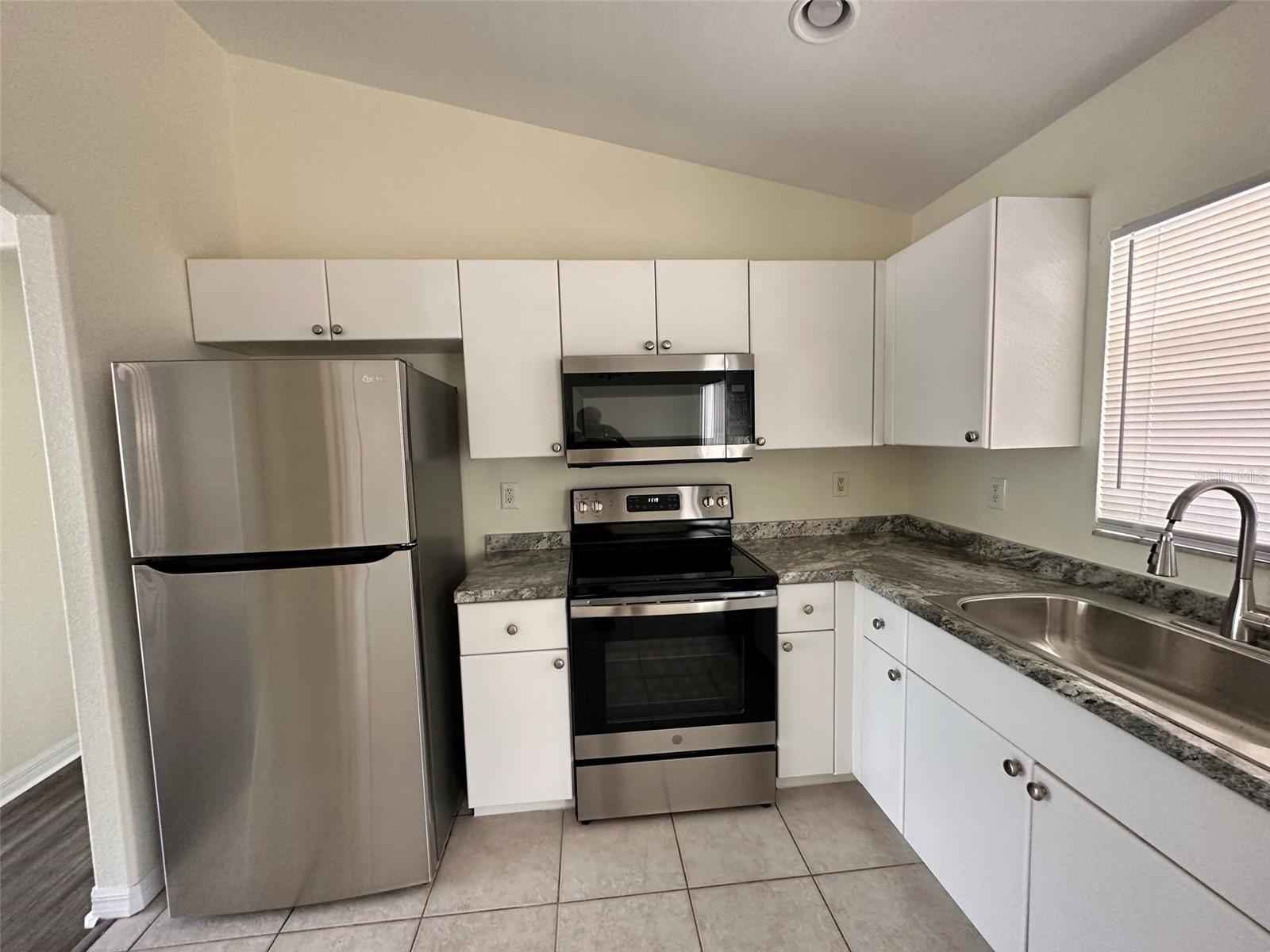 Image 7 of 16 For 4138 Azora Street