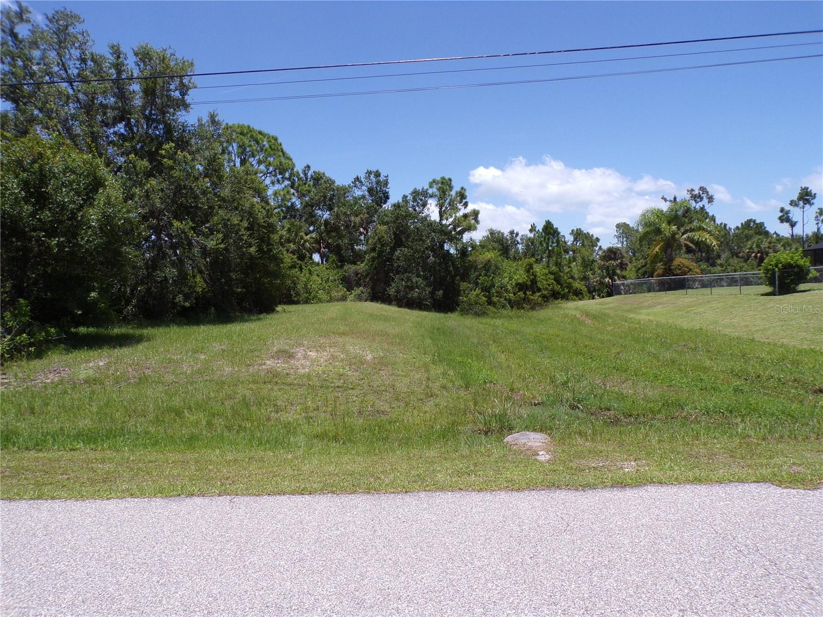 Image 6 of 15 For 160 Baytree Drive
