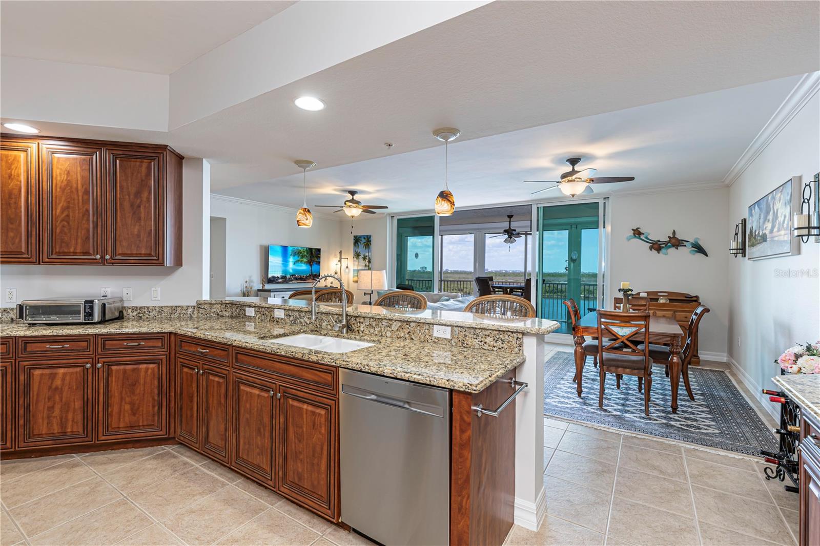 Image 11 of 32 For 12701 Mastique Beach Boulevard 503
