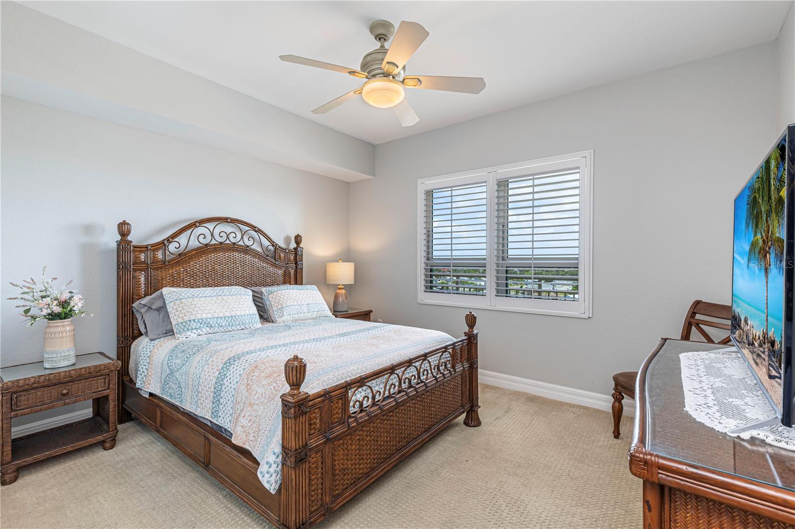 Image 18 of 32 For 12701 Mastique Beach Boulevard 503
