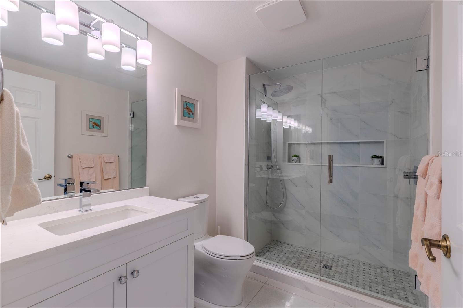 Image 19 of 32 For 12701 Mastique Beach Boulevard 503