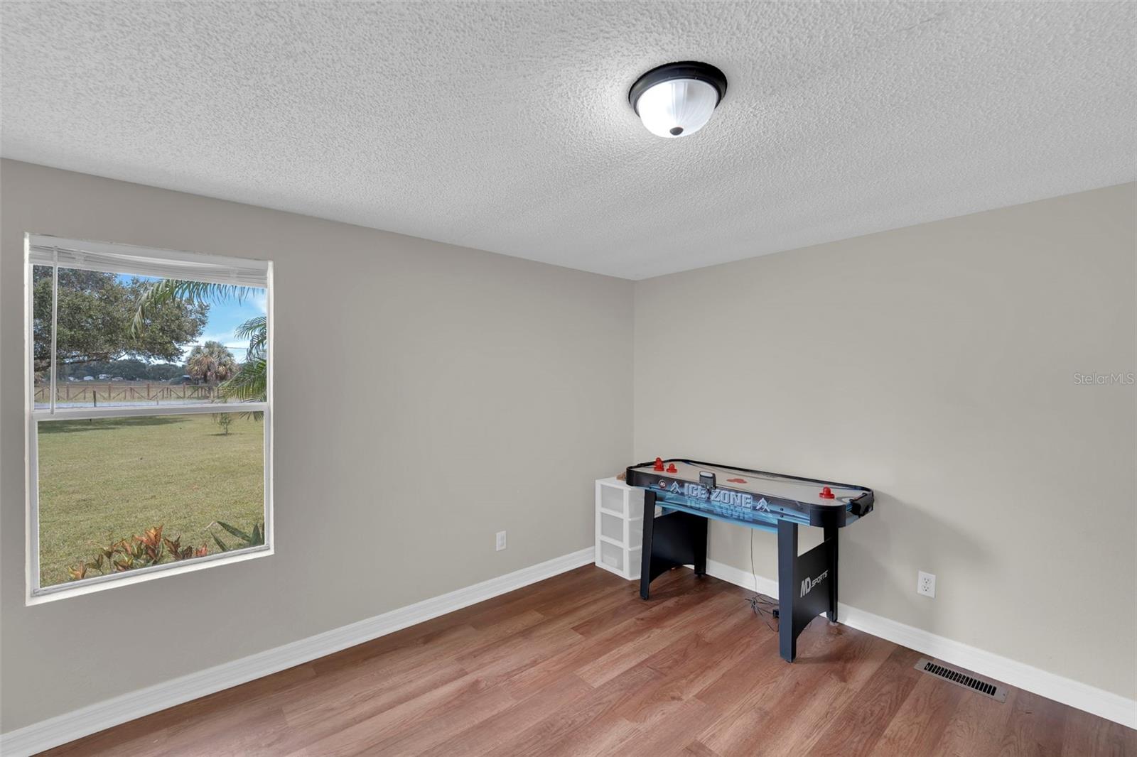 Image 34 of 49 For 1211 Crescent Avenue