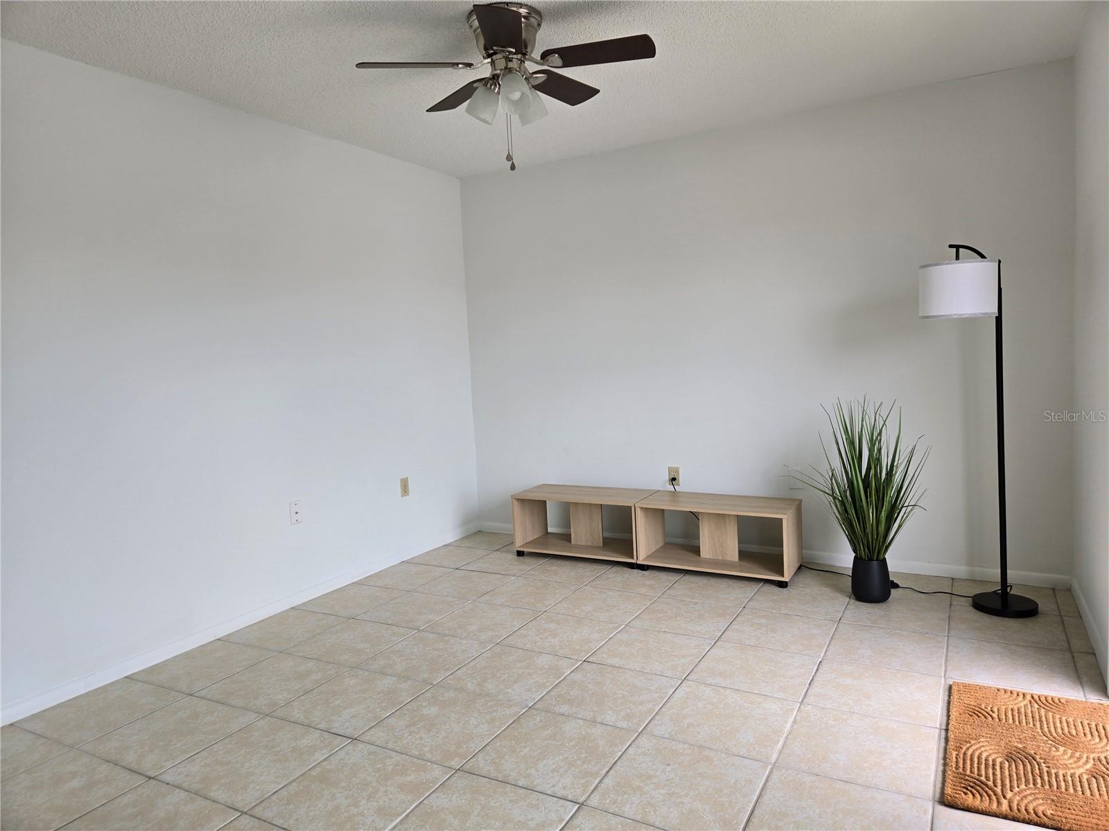 Image 10 of 31 For 21150 Gertrude Avenue S4