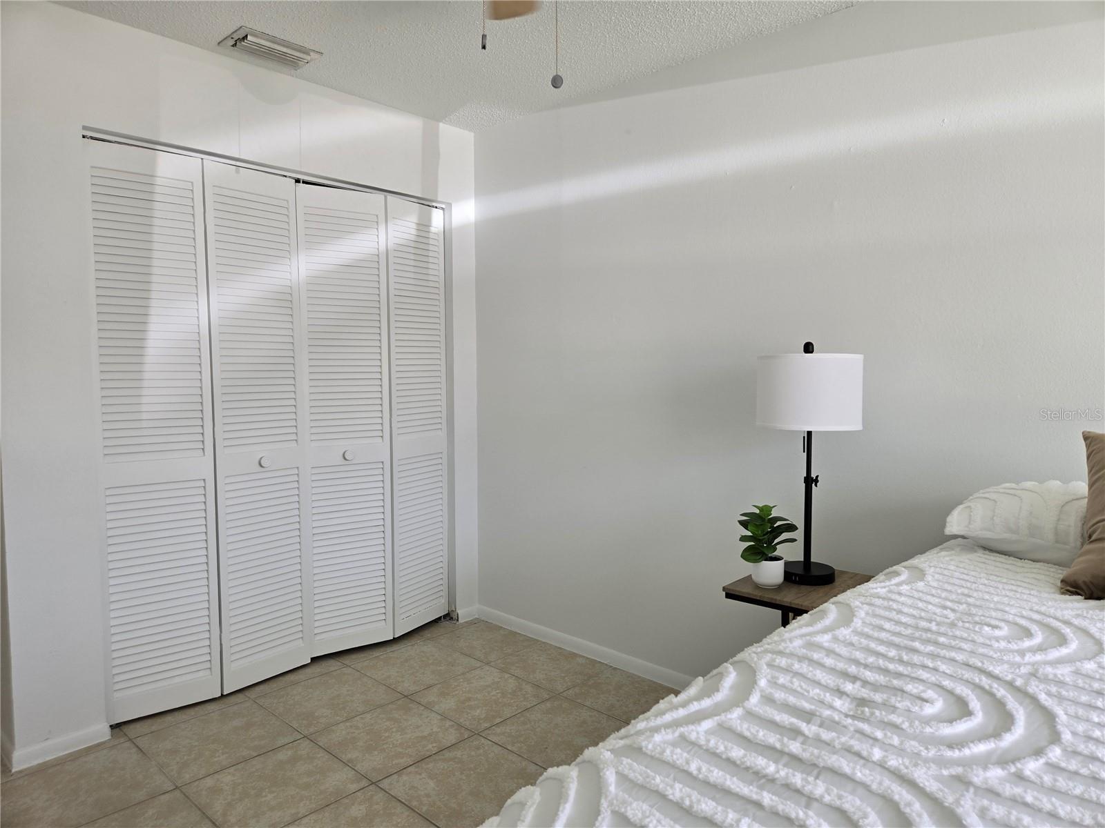 Image 21 of 31 For 21150 Gertrude Avenue S4