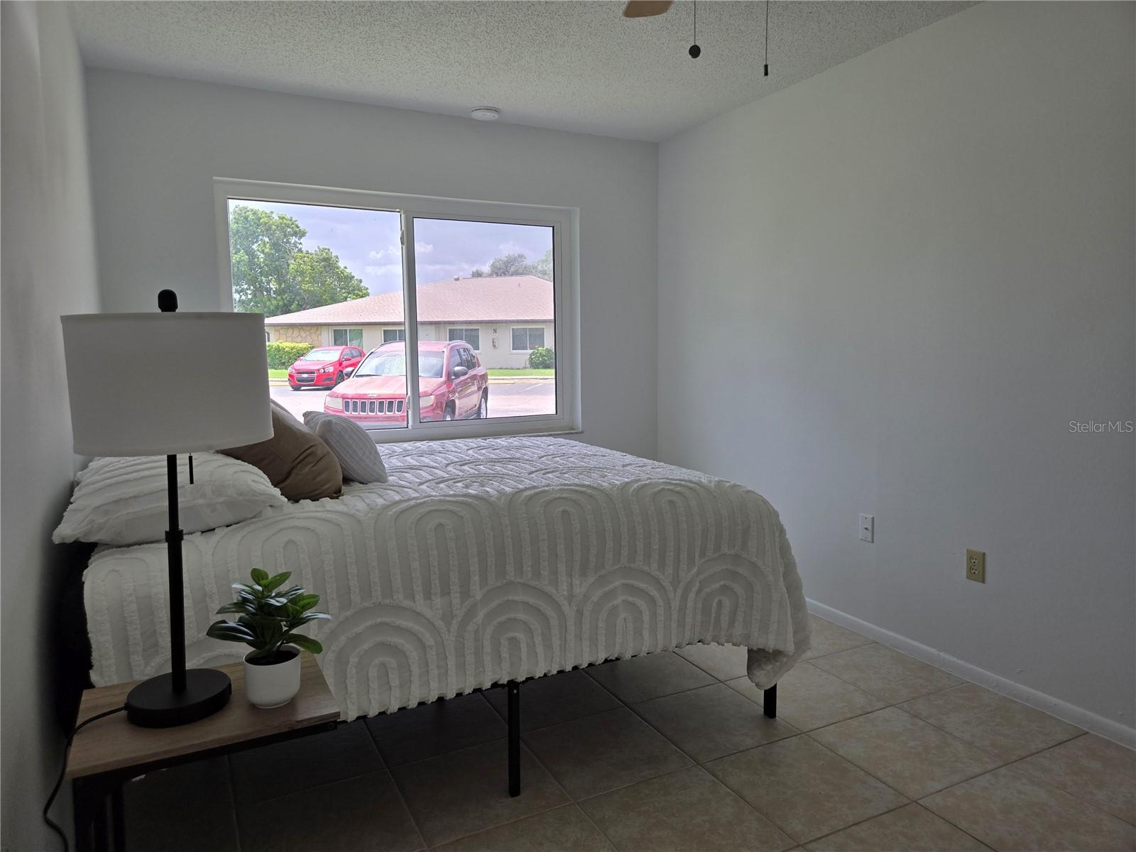 Image 24 of 31 For 21150 Gertrude Avenue S4