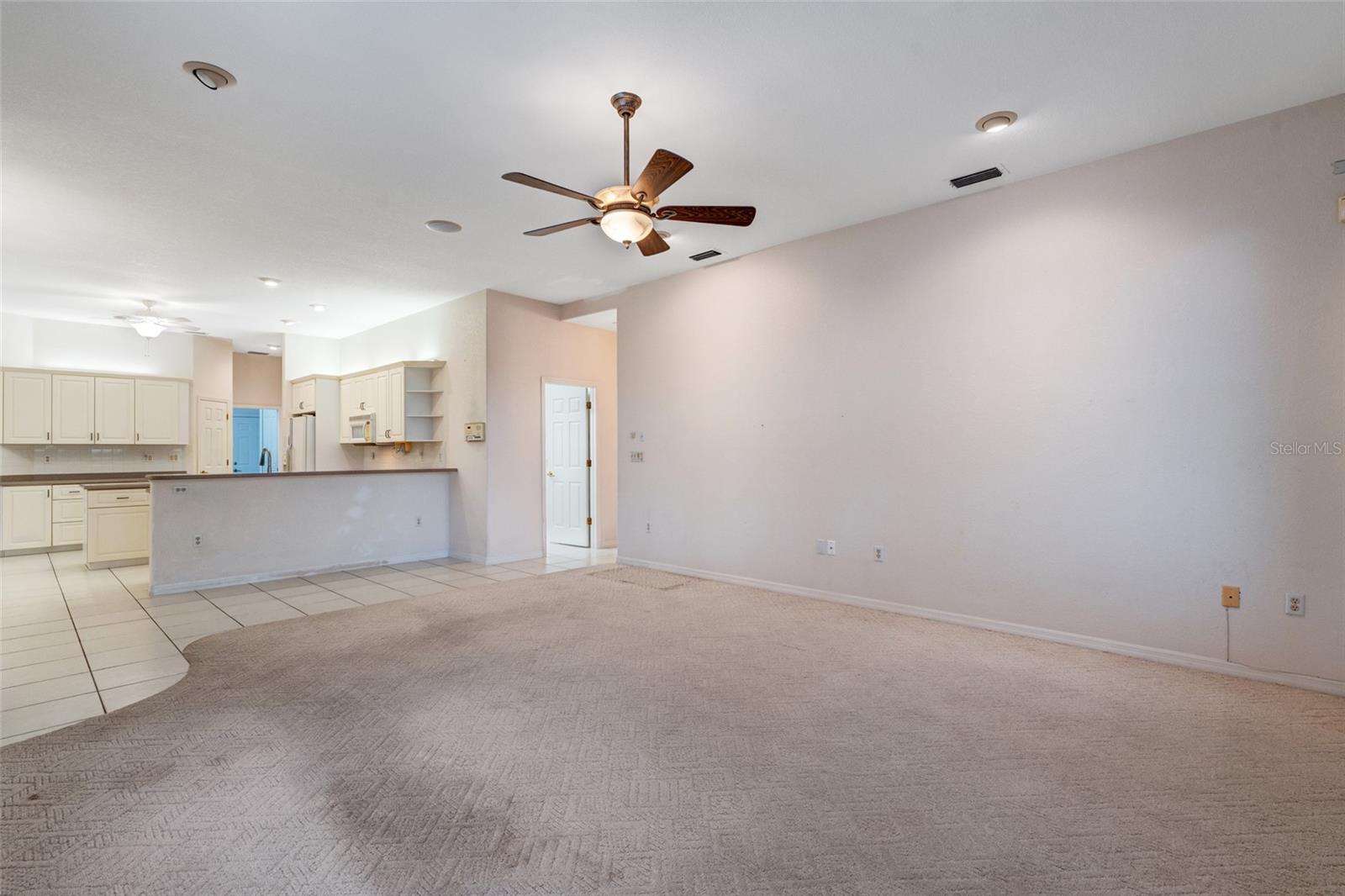 Image 21 of 74 For 12903 David Drive