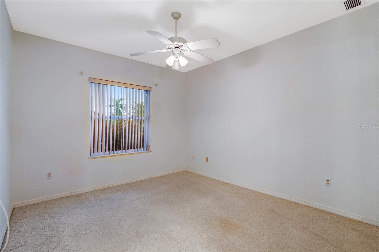 Image 33 of 74 For 12903 David Drive
