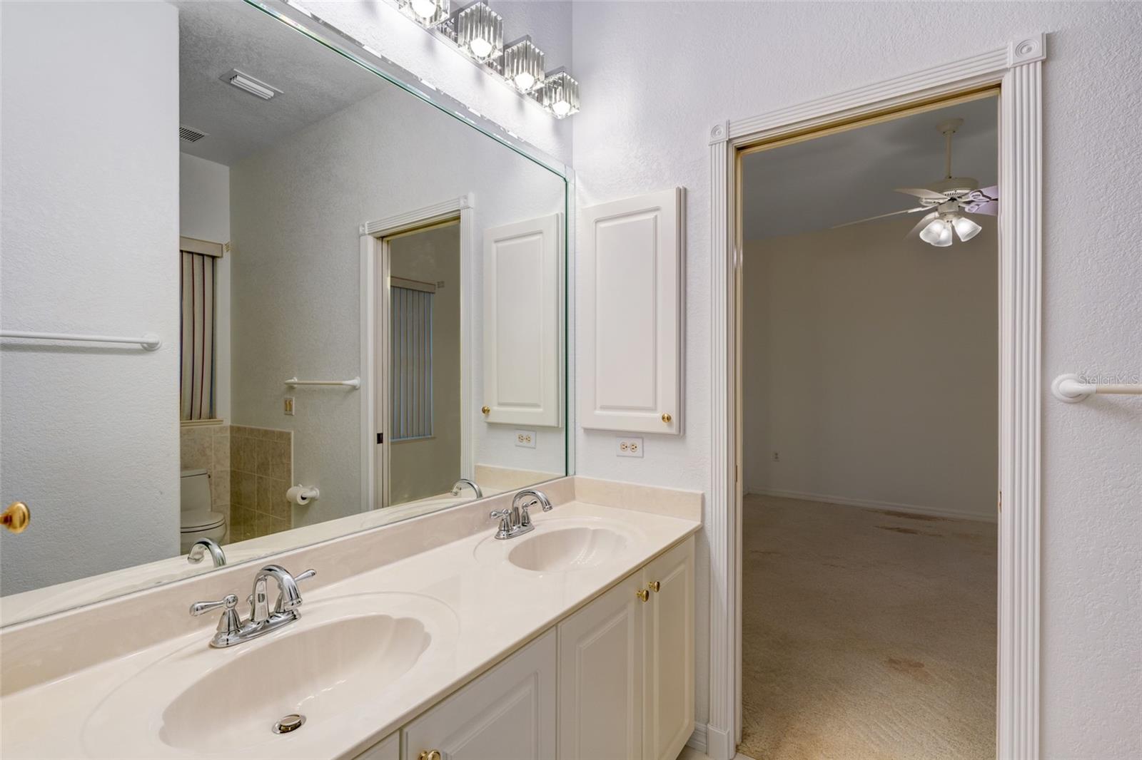 Image 35 of 74 For 12903 David Drive