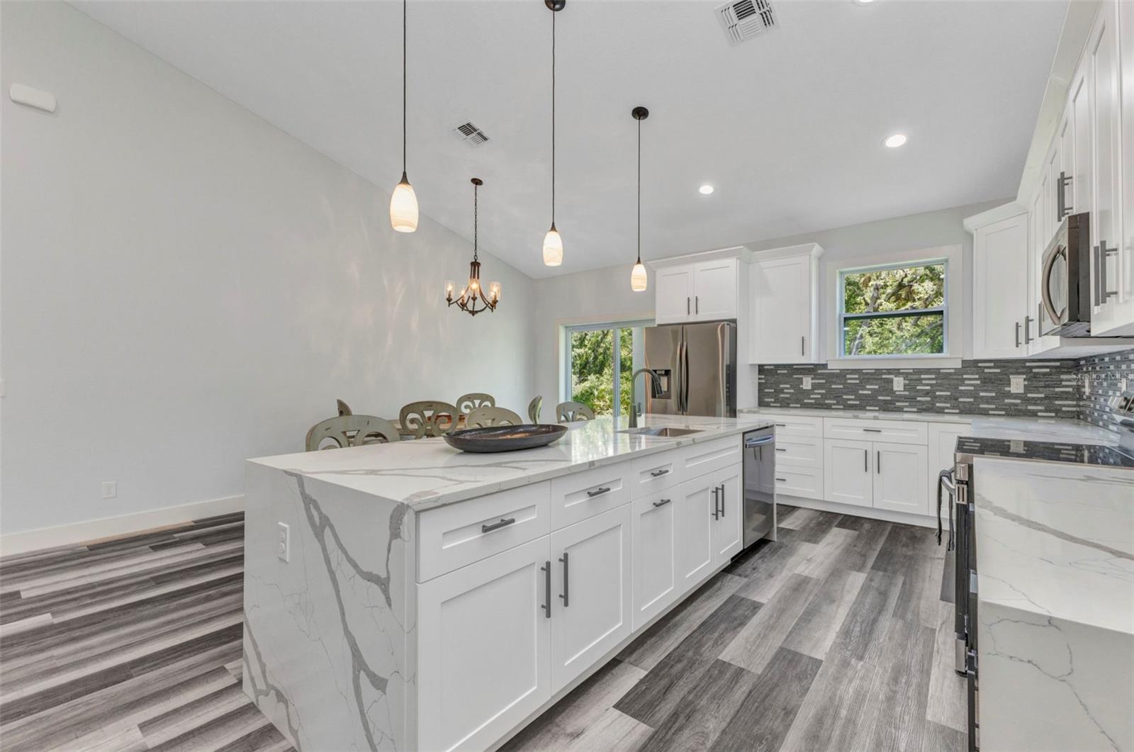 Image 14 of 48 For 420 Hoffer Street