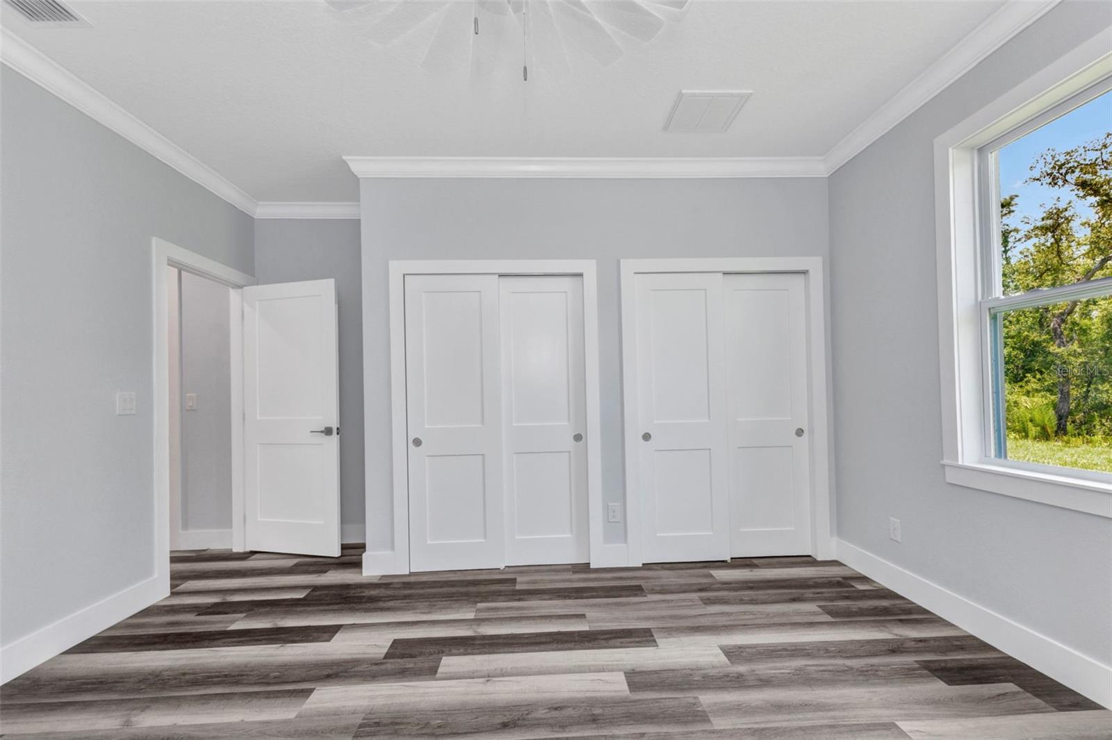 Image 19 of 48 For 420 Hoffer Street