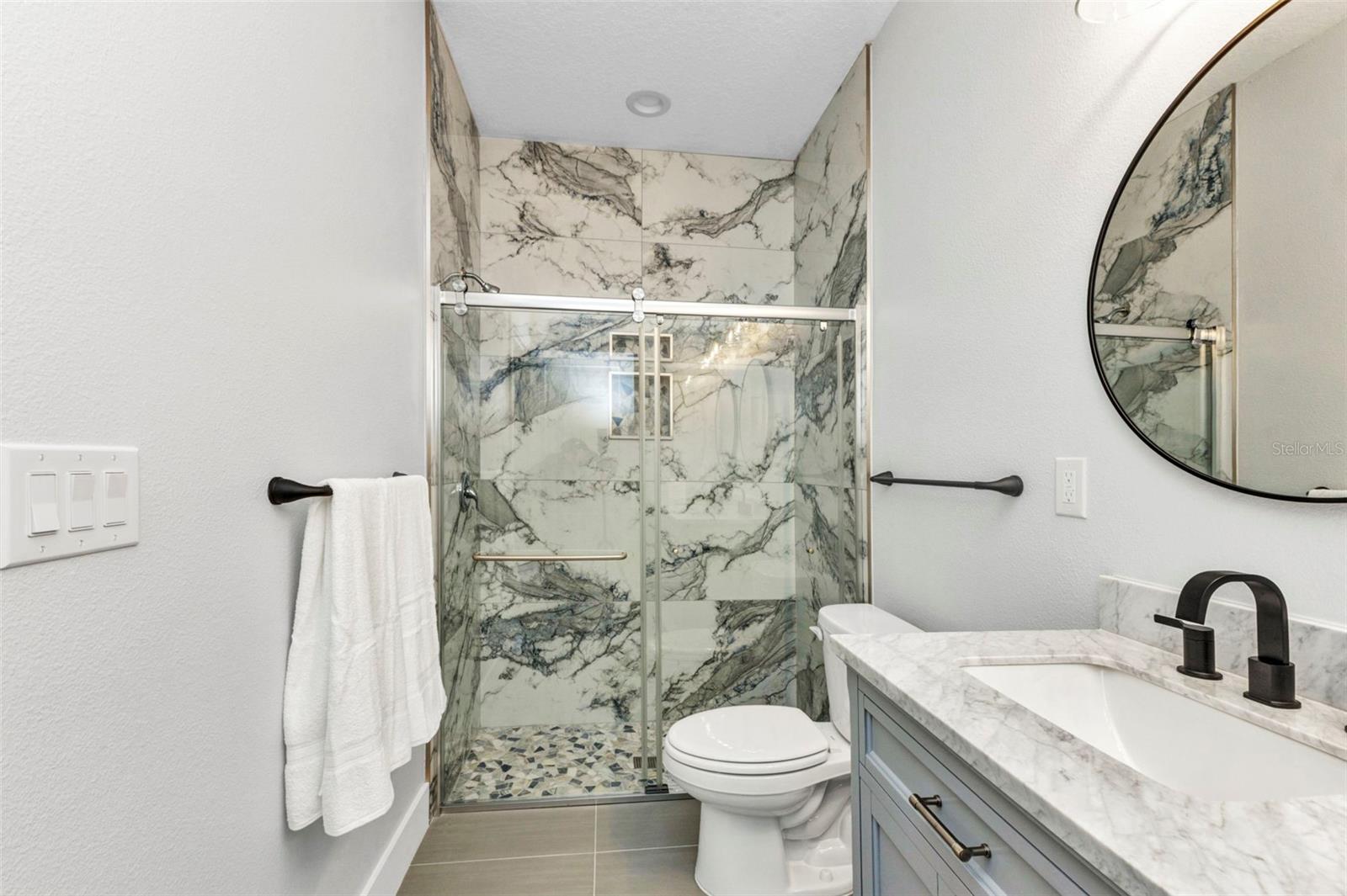 Image 30 of 48 For 420 Hoffer Street