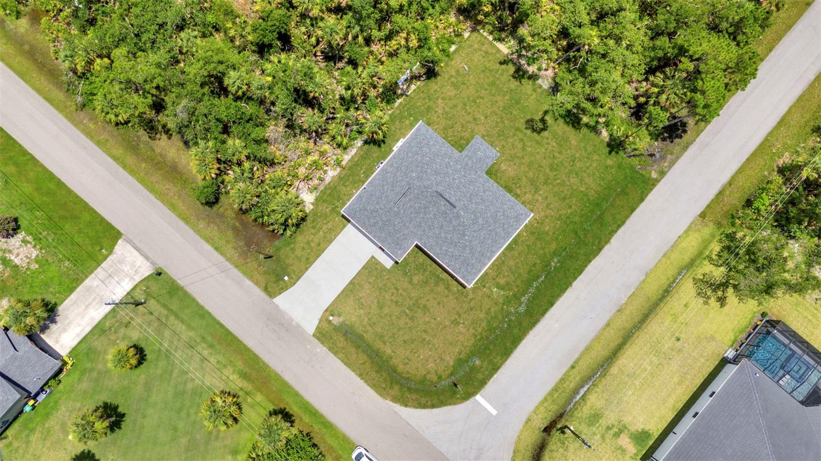 Image 45 of 48 For 420 Hoffer Street