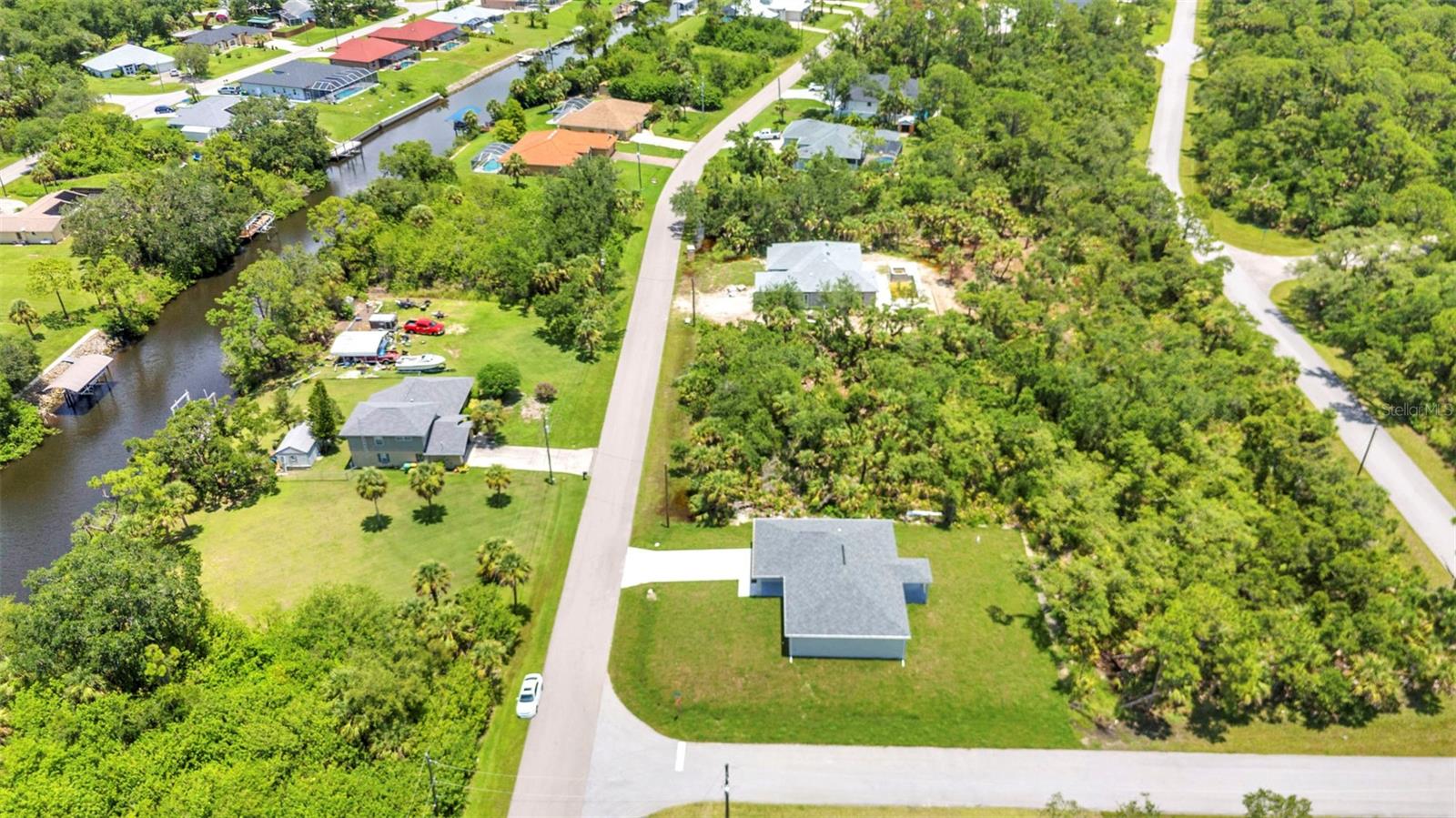 Image 46 of 48 For 420 Hoffer Street