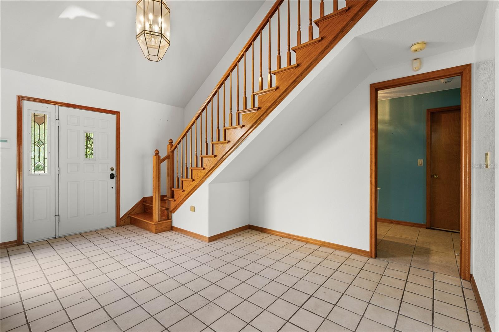 Image 18 of 75 For 12313 Kingsway Circle