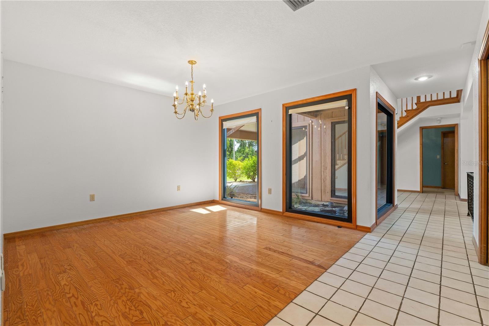 Image 26 of 75 For 12313 Kingsway Circle