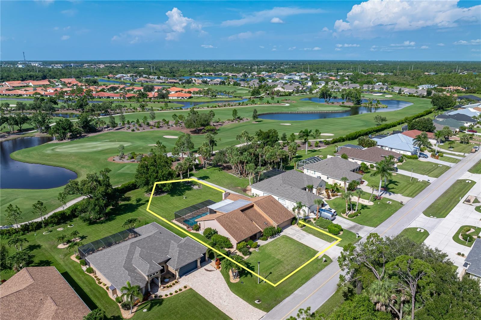 Image 4 of 75 For 12313 Kingsway Circle