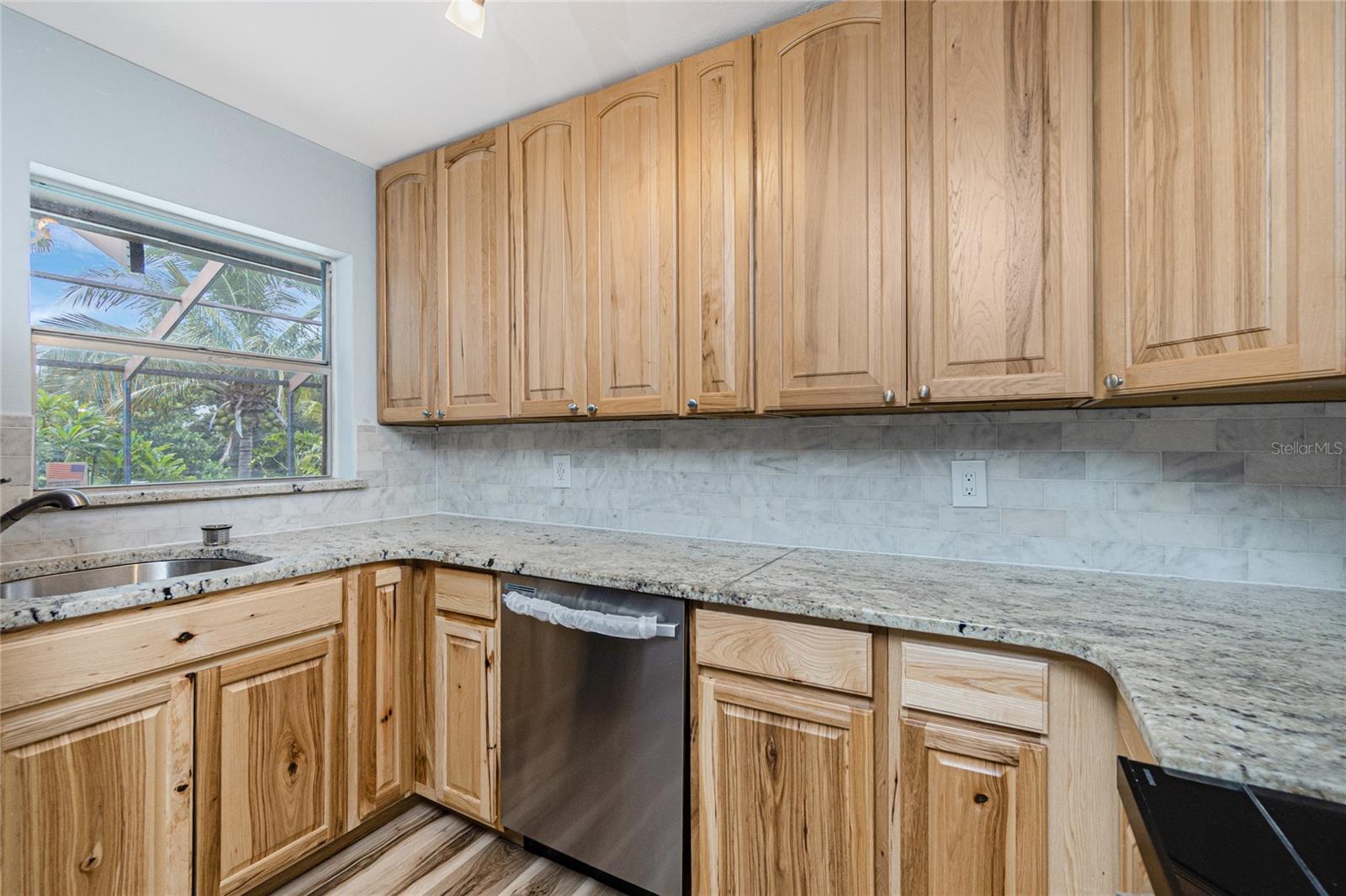 Image 19 of 62 For 3767 Peace River Drive