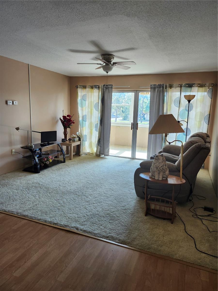 Image 6 of 6 For 2437 Harbor Boulevard 213